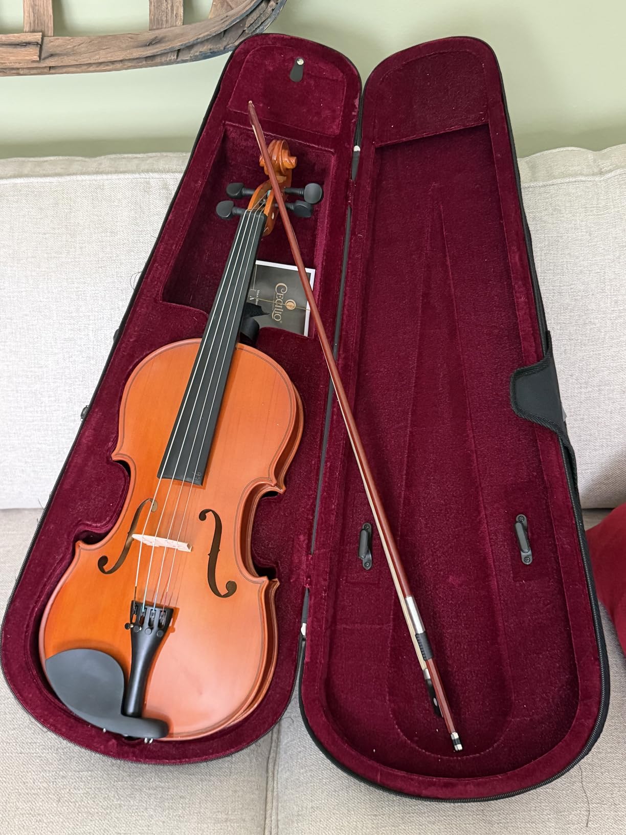 Mendini by Cecilio 15 Inch Solid Wood Viola Set, Natural Varnish | Hand Carved Viola Kit for Beginners, with Hard Case, Bow, Rosin, Viola Bridge, Extra Viola Strings customer photo 1