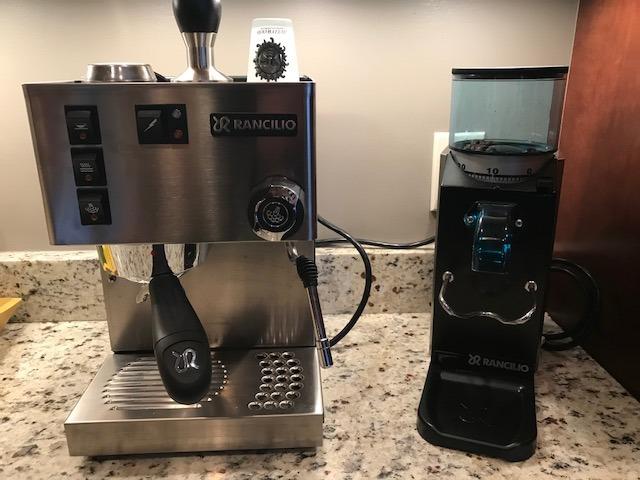 Rancilio Silvia Espresso Machine with Iron Frame and Stainless Steel Side Panels customer photo 1