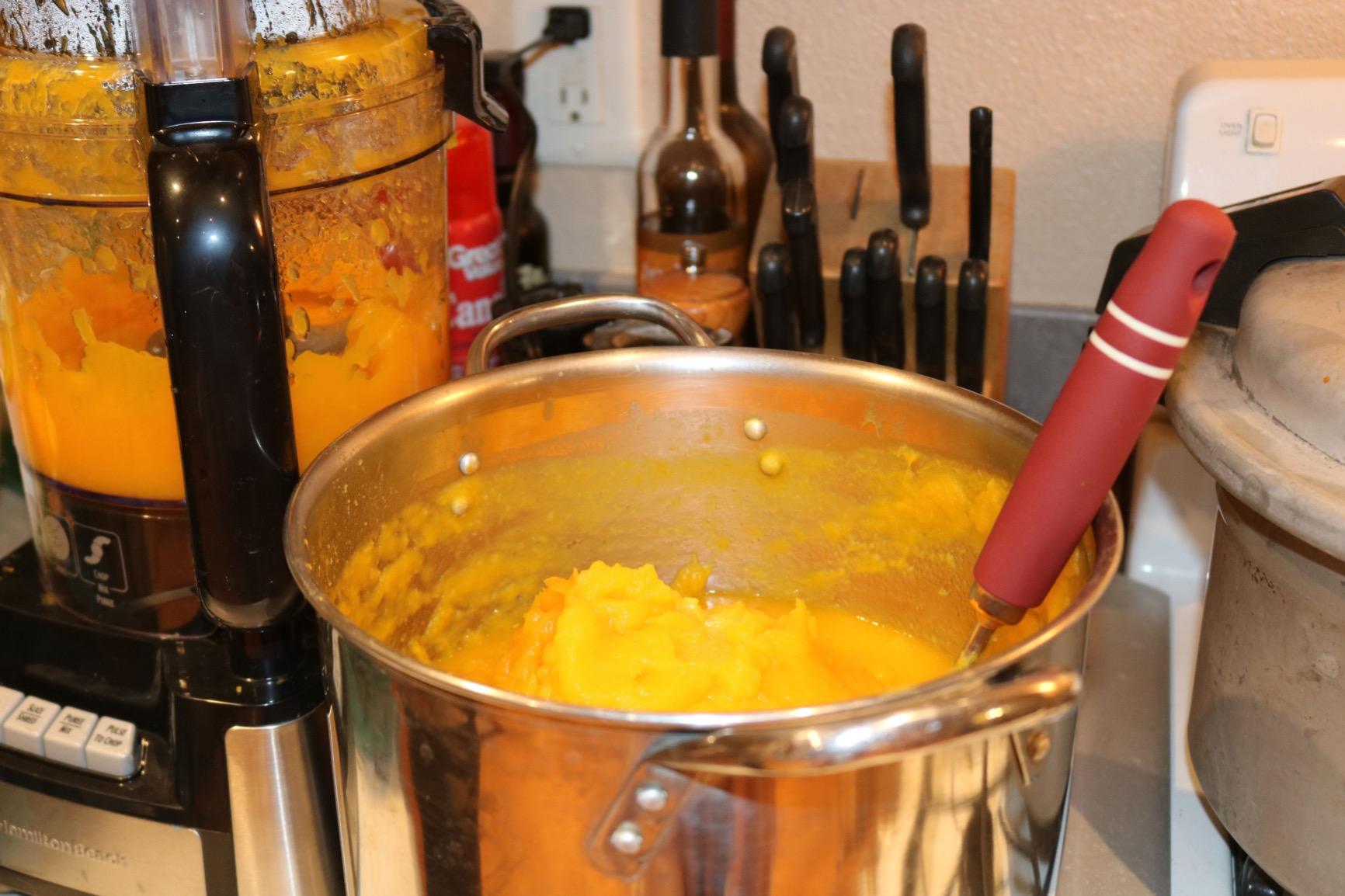Hamilton Beach Stack & Snap Food Processor and Vegetable Chopper, 12 Cup Bowl, 450 Watt (70725A) customer photo 2