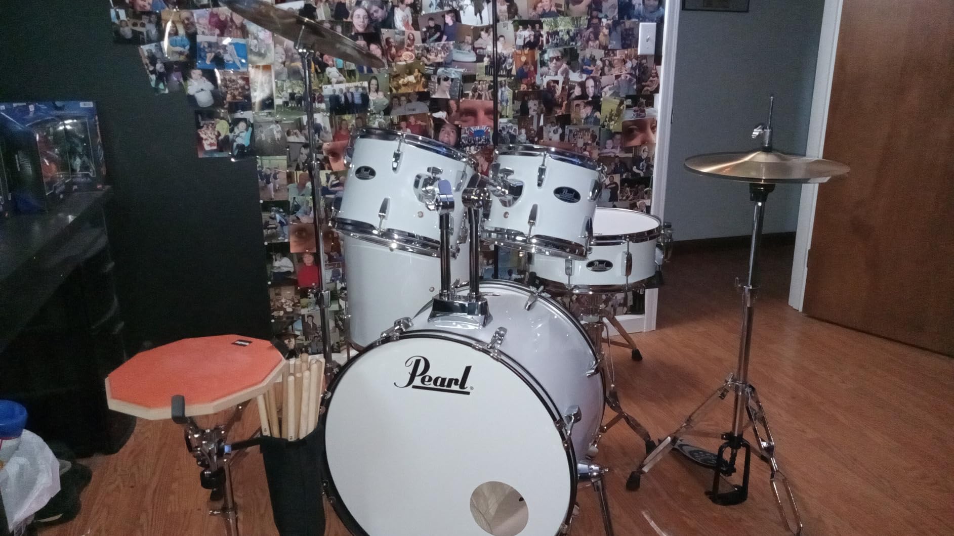Pearl Roadshow Drum Set 5-Piece Complete Kit with Cymbals and Stands, Jet Black (RS525SC/C31) customer photo 2