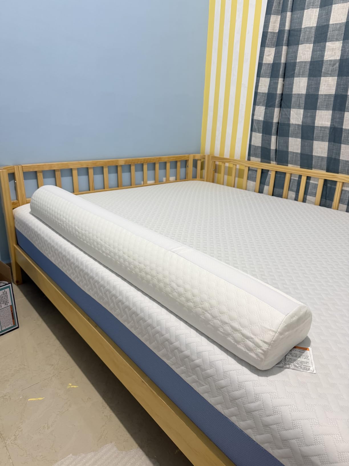 Hiccapop [1-Pack] Toddler Bed Rail Bumper, Bed Bumper for Toddlers, Kids Foam Safety Bed Guard Rail for Toddlers, Bed Side Rail for Twin, Queen, King customer photo 1