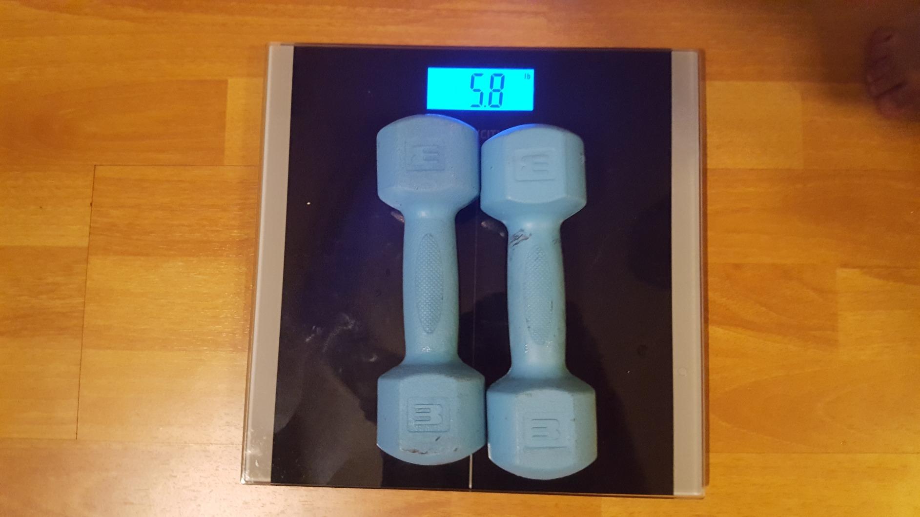 Etekcity Digital Body Weight Bathroom Scale, Large Blue LCD Backlight Display, High Precision Measurements, 6mm Tempered Glass, 400 Pounds customer photo 2