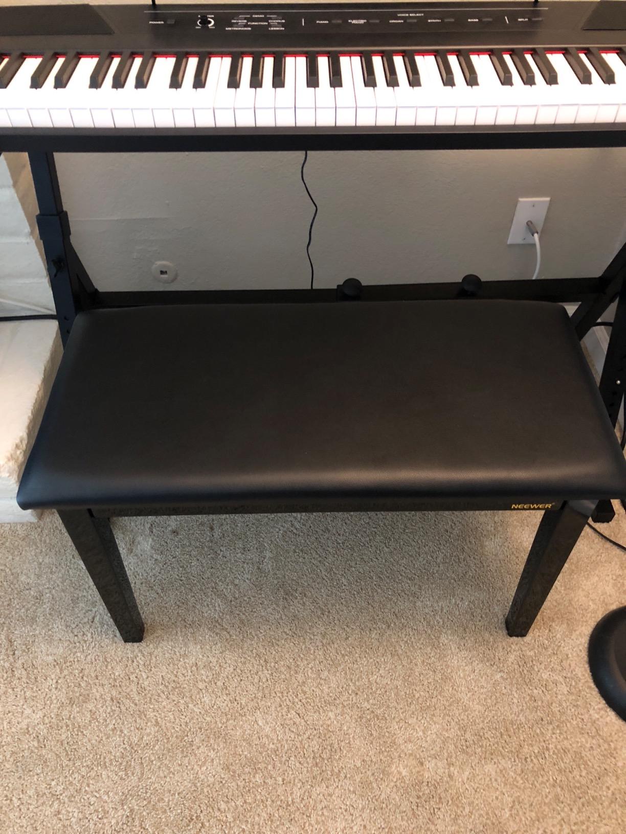 Neewer Wooden Duet Piano Bench with Padded Leather Cushion and Built-in Flip-Top Seat Extra Storage Compartment for Music Books and Other Accessories, Black customer photo 2