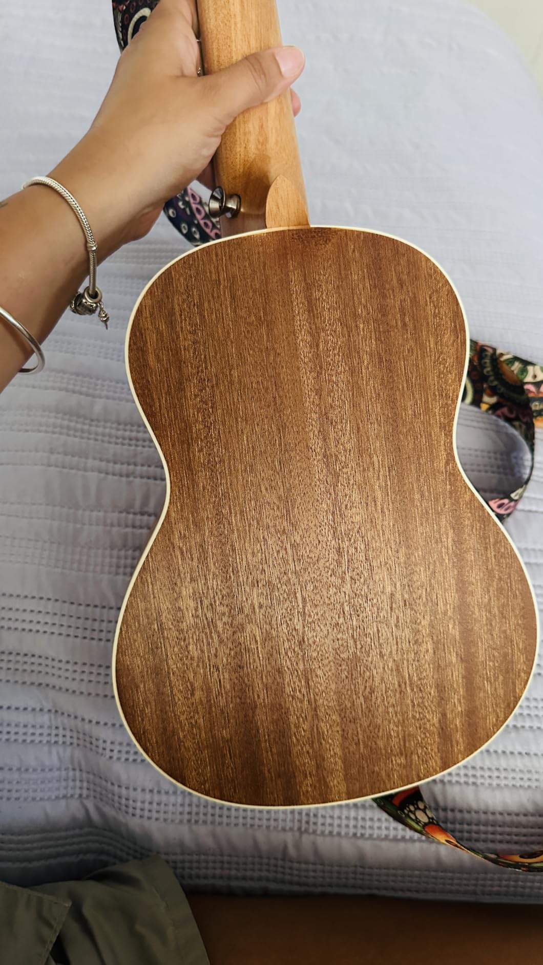 Donner Tenor Ukulele Mahogany Professional 26 inch Ukelele Starter Bundle Kit with Free Online Lesson Gig Bag Strap Nylon String Tuner Picks Cloth DUT-1 Ukalalee Set customer photo 2