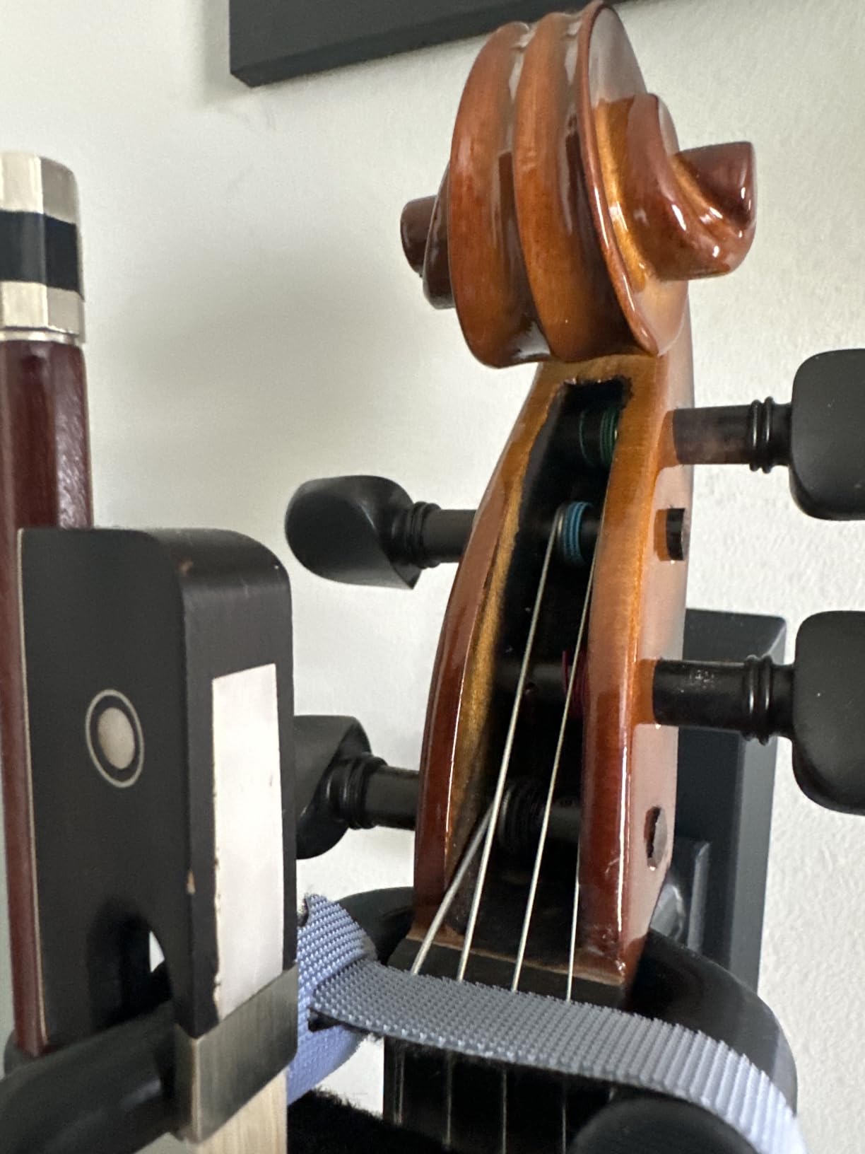 Sky New Solid Wood Antique Viola Outfit with Lightweight Case, Bow and Rosin (15.5 Inch) customer photo 2