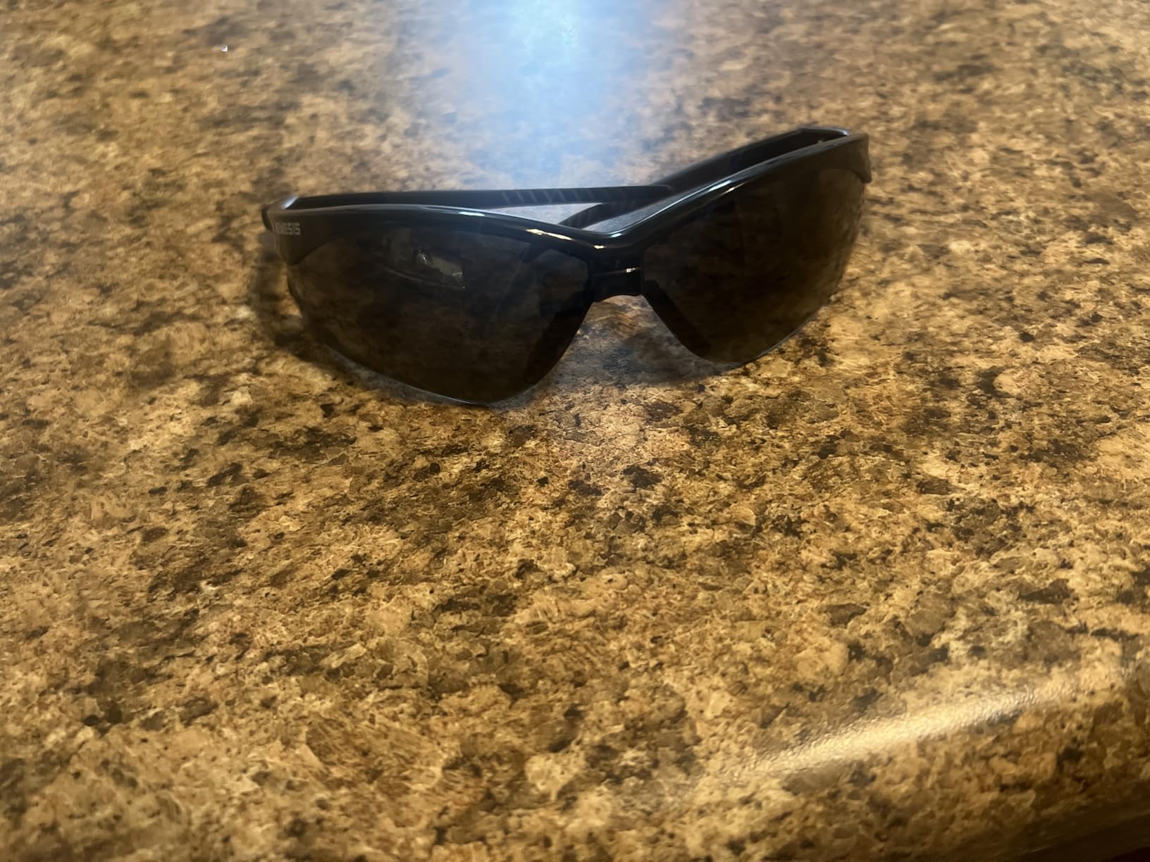 Kleenguard V30 22475 Nemesis Safety Glasses, 3-pack customer photo 1
