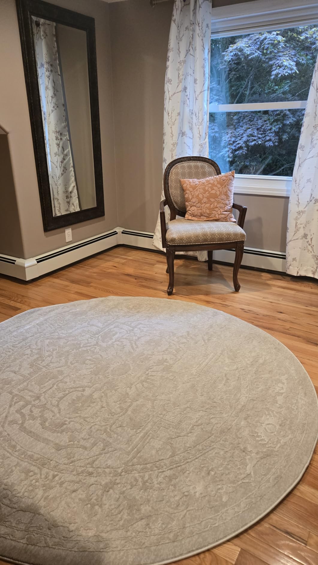 SAFAVIEH Reflection Collection Runner Rug - 2'3