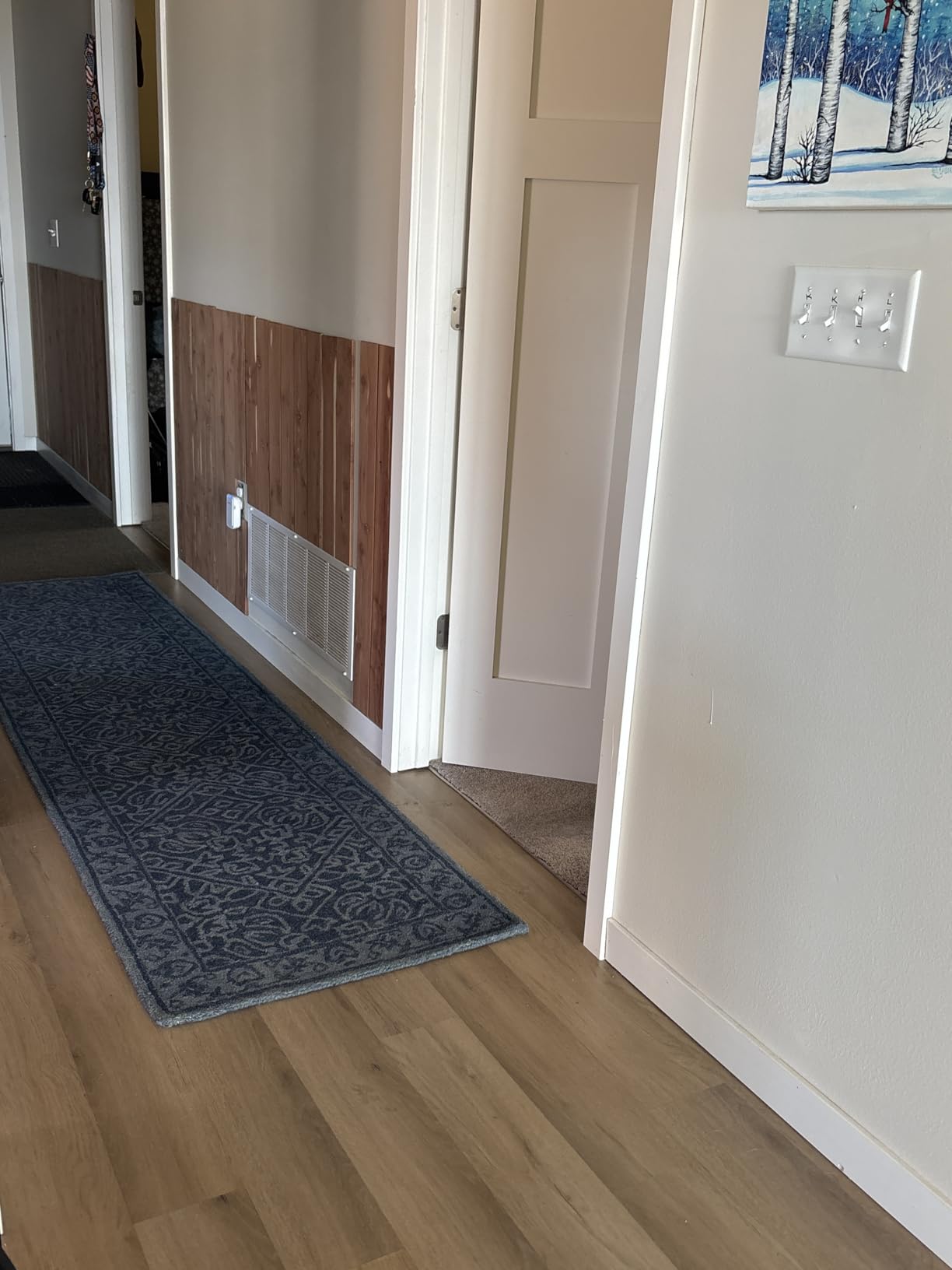 SAFAVIEH Dip Dye Collection 4' x 6' Navy Blue DDY151N Handmade Premium Wool Area Rug customer photo 2