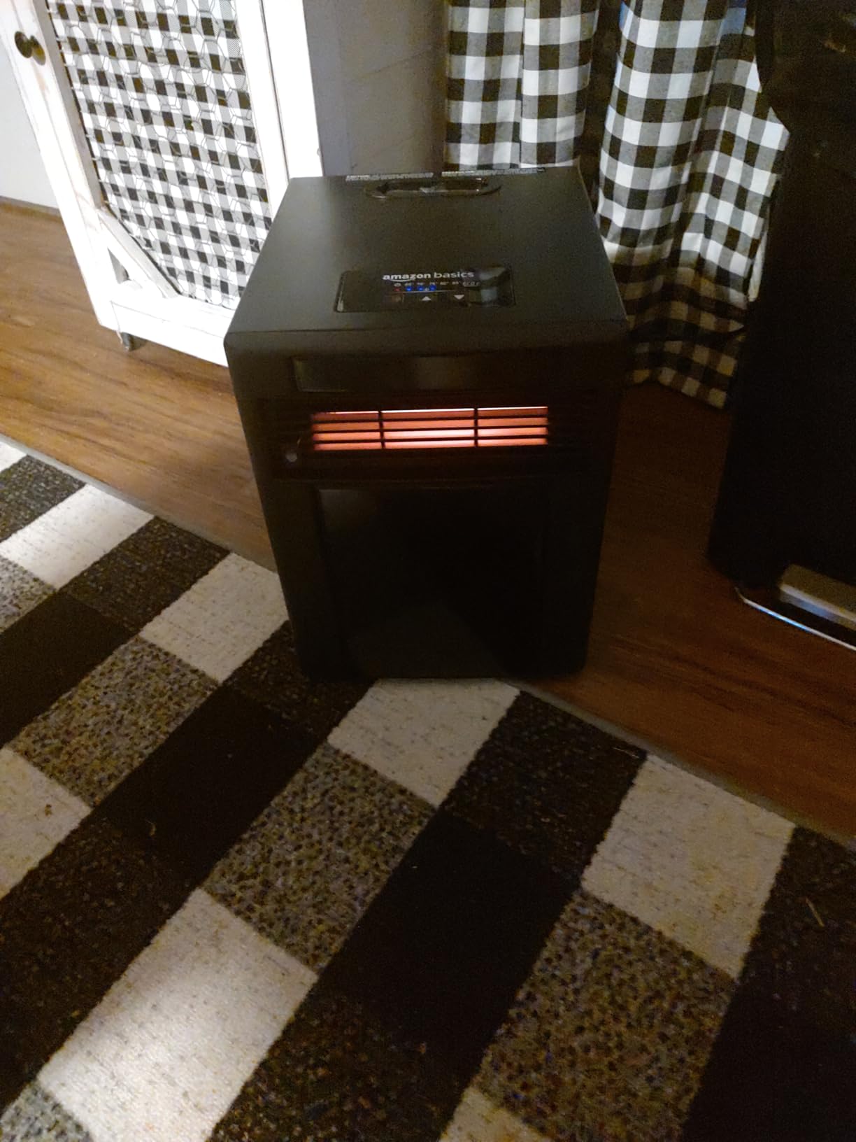 Amazon Basics Portable Space Heater with Remote Control, Adjustable Thermostat, Indoor Use, Energy-Saving Setting, LED Display, Classic Wood Casing, 1500W, Brown customer photo 1