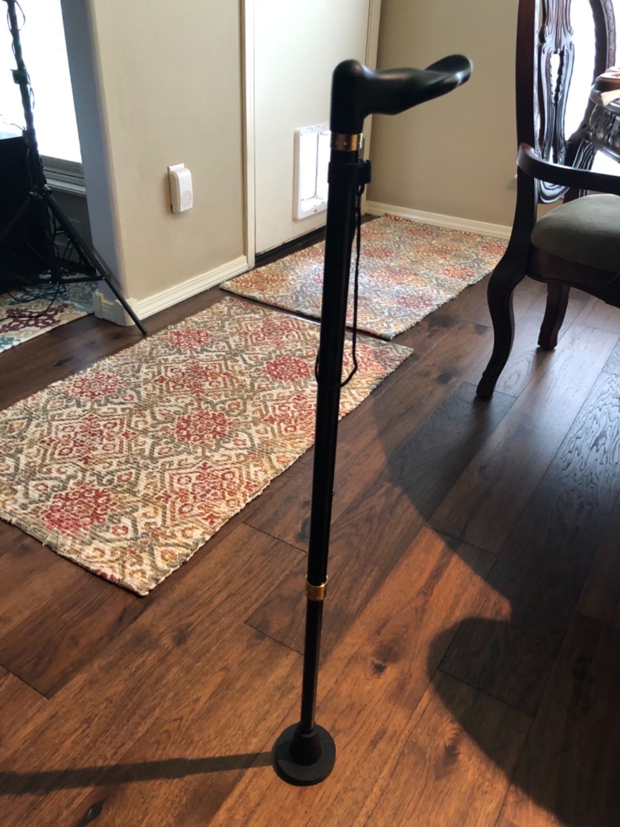 RMS Orthopedic Walking Cane - Offset Cane to Fit Individual's Palm Naturally - Ideal for Anyone with Arthritis or Carpal Tunnel Syndrome (Choose Left Hand or Right Hand) customer photo 2