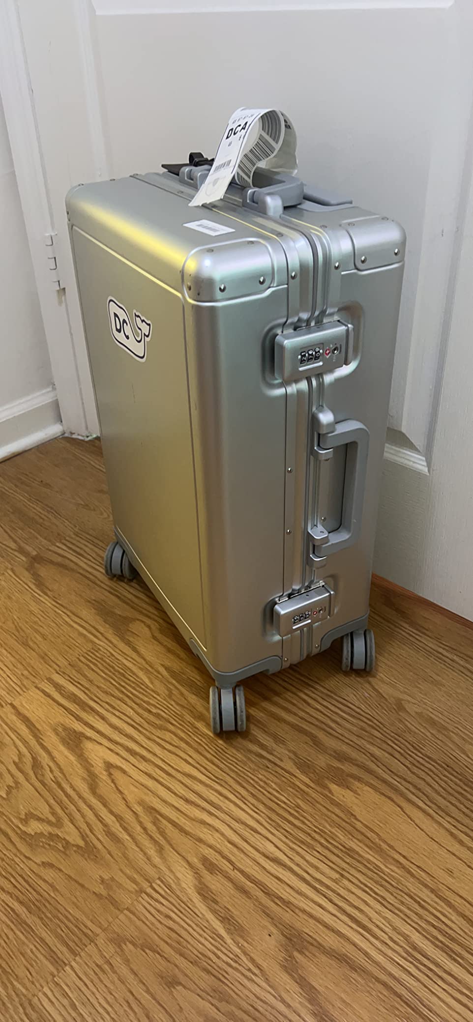 LEVEL8 Gibraltar Carry on Luggage, 20 Inch Aluminum customer photo 1