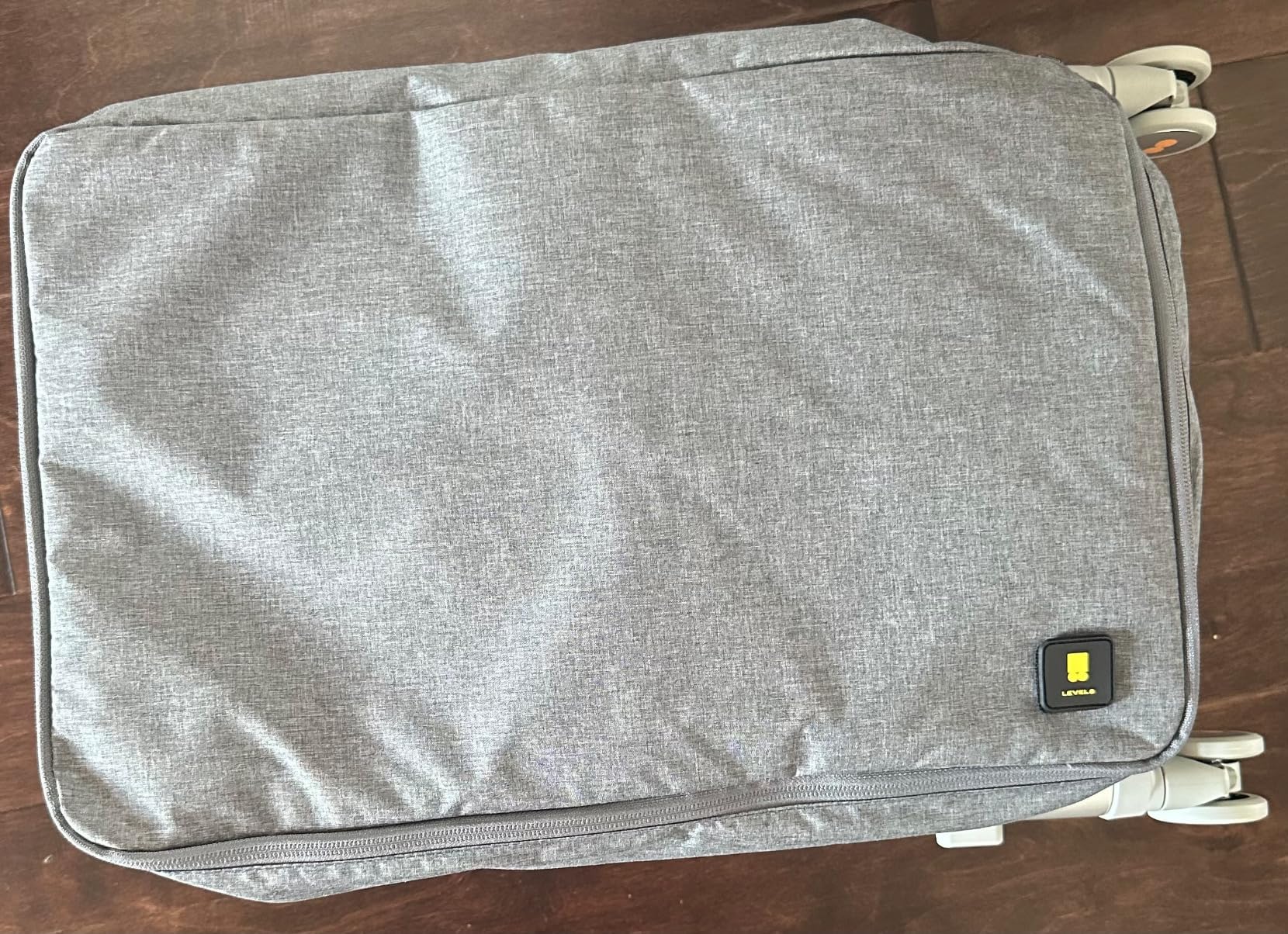 LEVEL8 Gibraltar Carry on Luggage, 20 Inch Aluminum customer photo 2