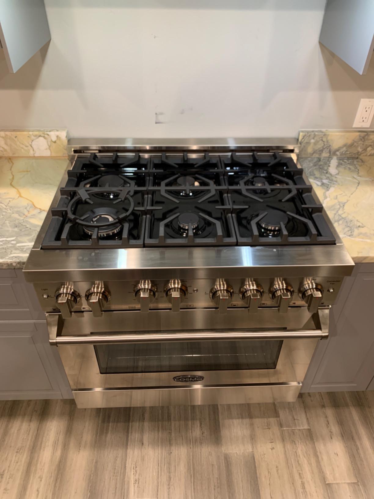 36 in. Vista Coll 5.4 cu ft 6 Burner Gas Range, Convection, Stainless Steel | Cosmo COS-GRP366 LED Light Panel, Cast Iron Grates, Auto Re-Ignition, Oven Fan Circulation, Liquid Propane Convertible customer photo 1