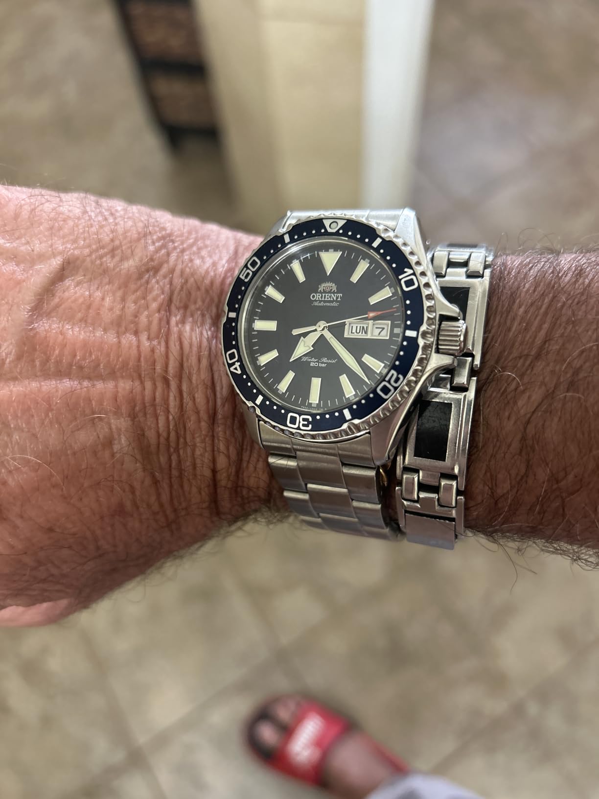 Orient Men's Kamasu Stainless Steel Automatic Diving Watch with Sapphire Crystal customer photo 2