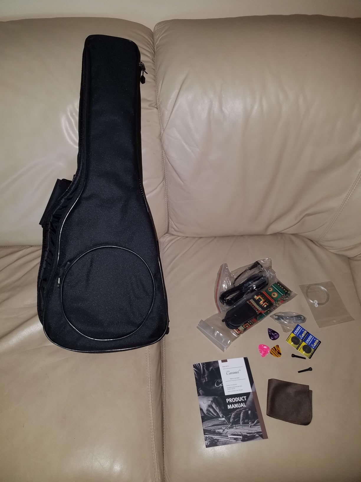 Caramel 26inch CT204 All Solid Acacia Wood Tenor Electric Ukulele, Professional Ukelele Kit Beginner Guitar Starter Bundle customer photo 2