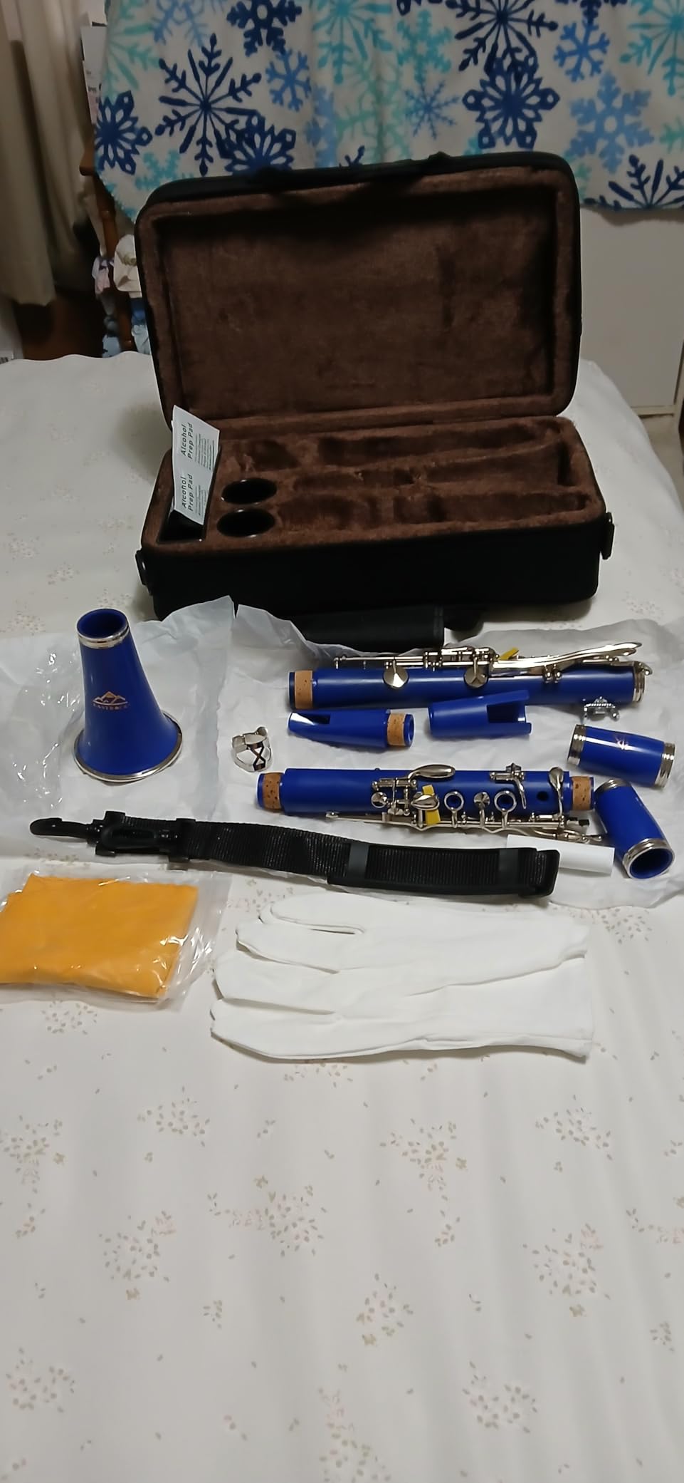 EASTROCK Bb Clarinet 17 Keys ABS Material Wide Range of Tones Particularly Beginner & Students-friendly with Using Tools and 2 Replaceable Barrels customer photo 1