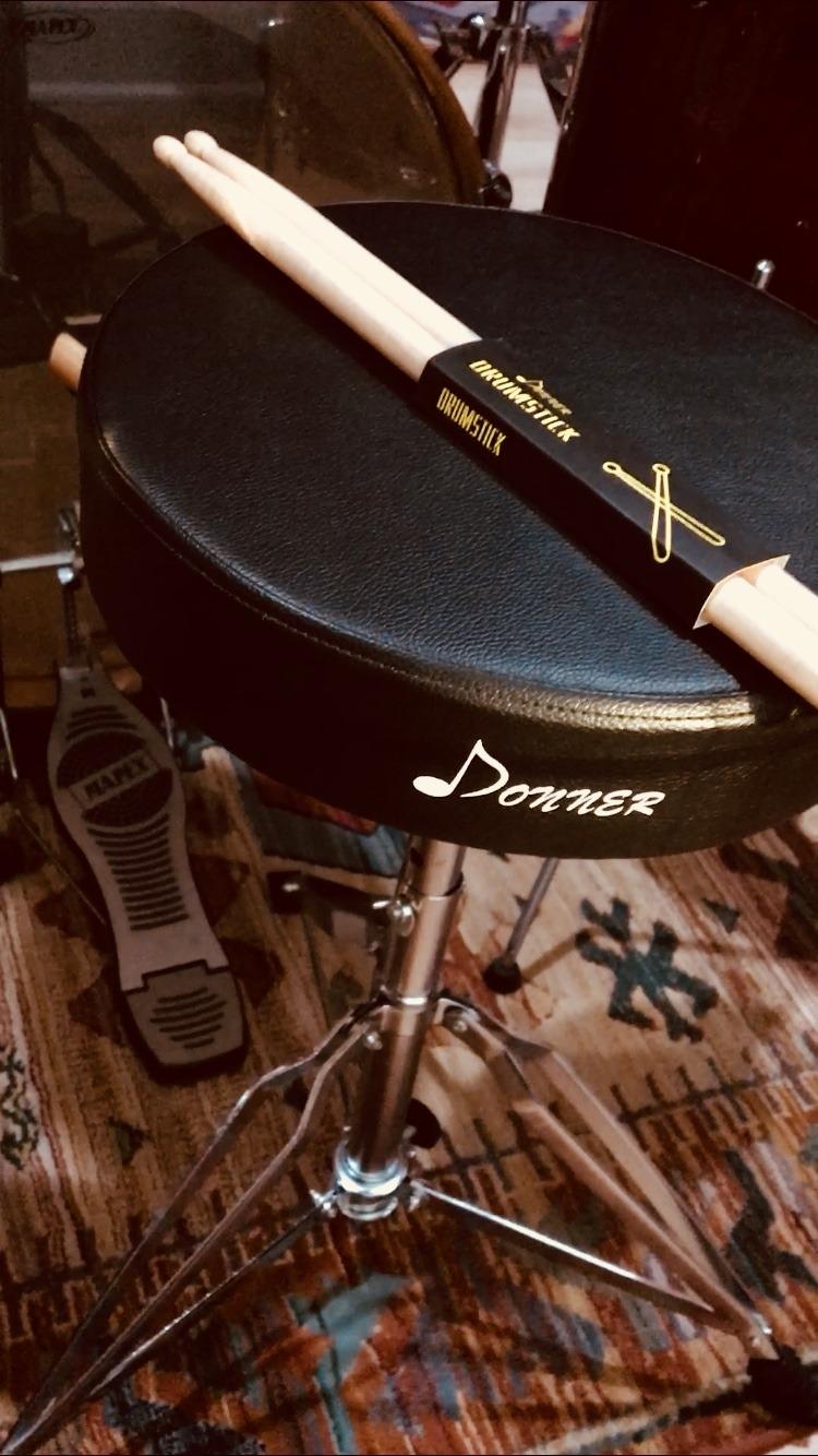 Donner Heavy Duty Drum Throne, Motorcycle Style Drum Stool, Widened Drum Seat with Upgraded Materials customer photo 2