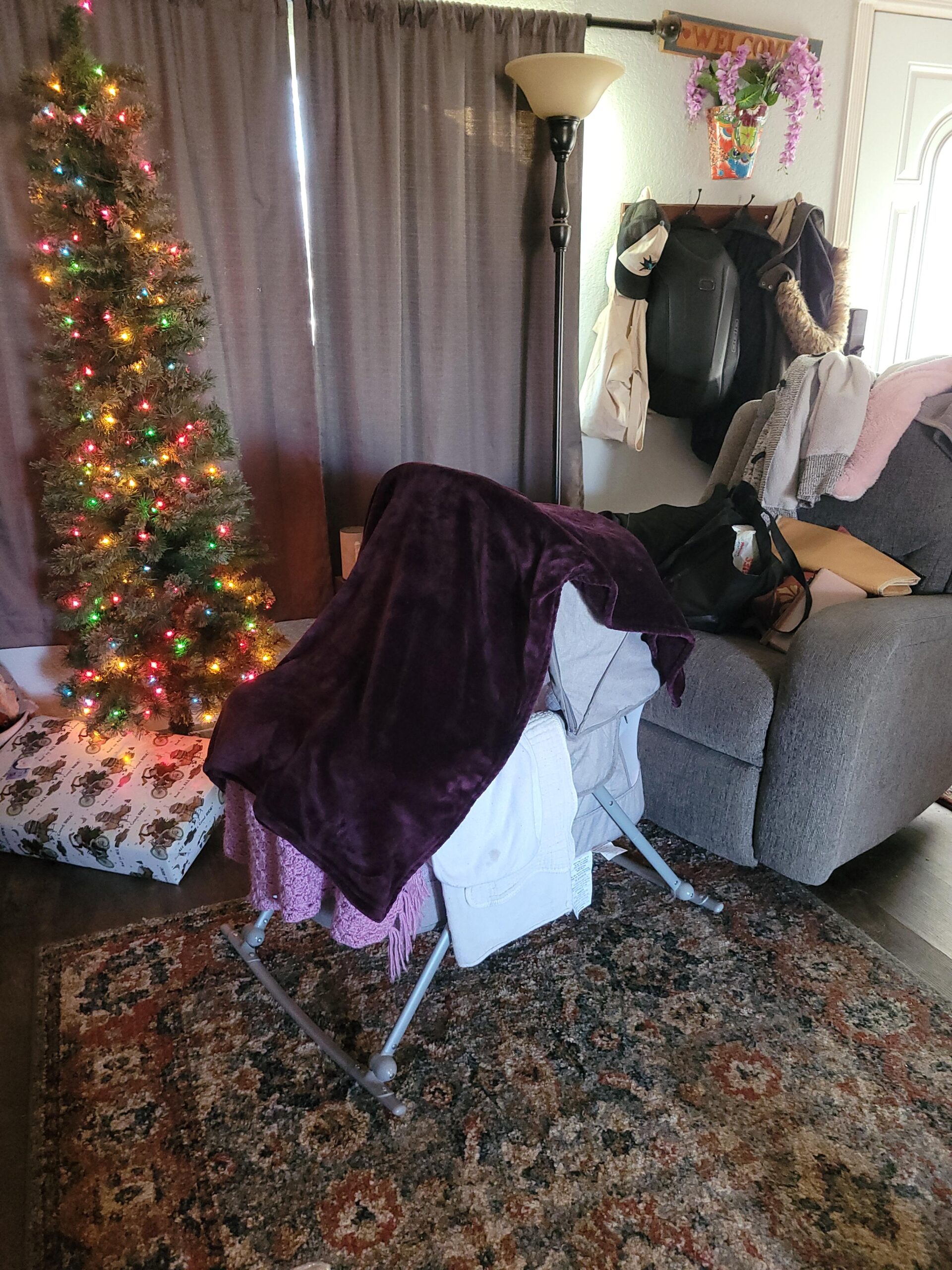 Safety 1st Nap and Go Rocking Bassinet, Star Gazer customer photo 2