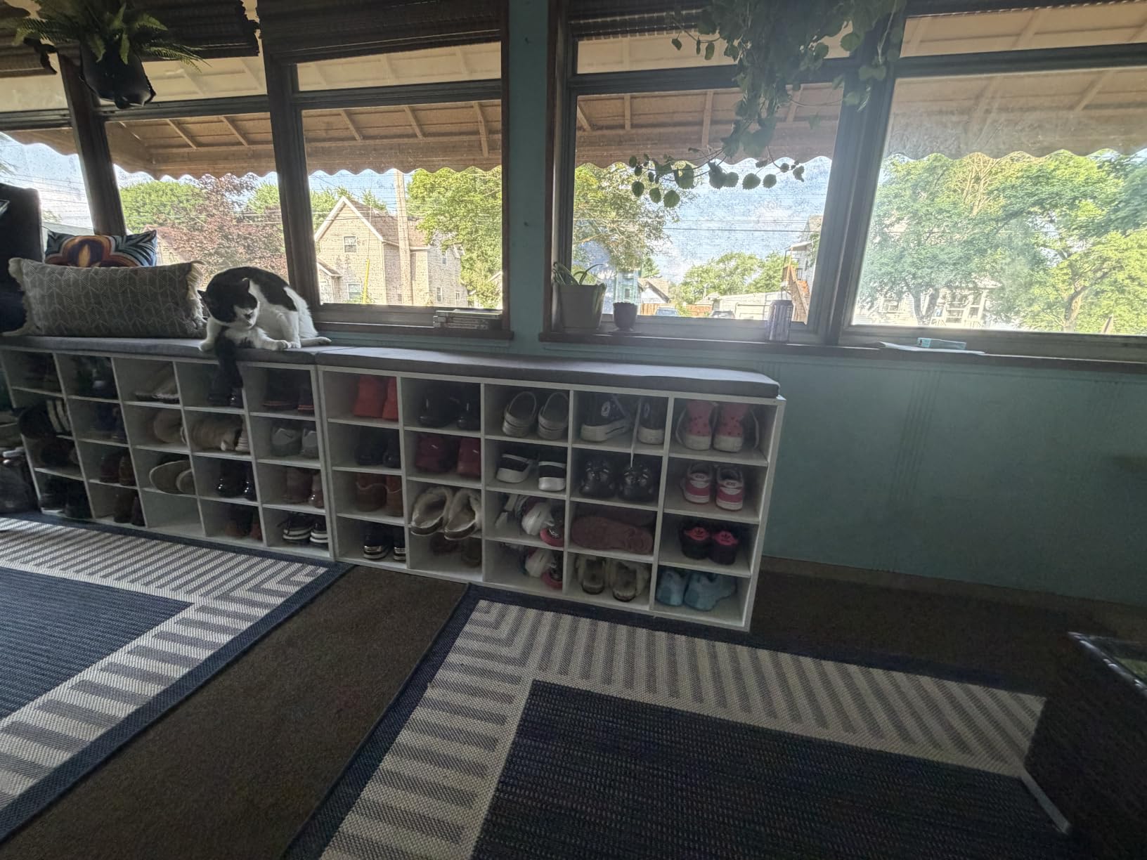 VASAGLE CUSTOS Collection - Shoe Bench, Storage Bench with Padded Seat, Entryway Bench with 15 Compartments, for Bedroom, 11.8 x 41.3 x 18.9 Inches, Cloud White and Dove Gray ULHS15WT customer photo 2
