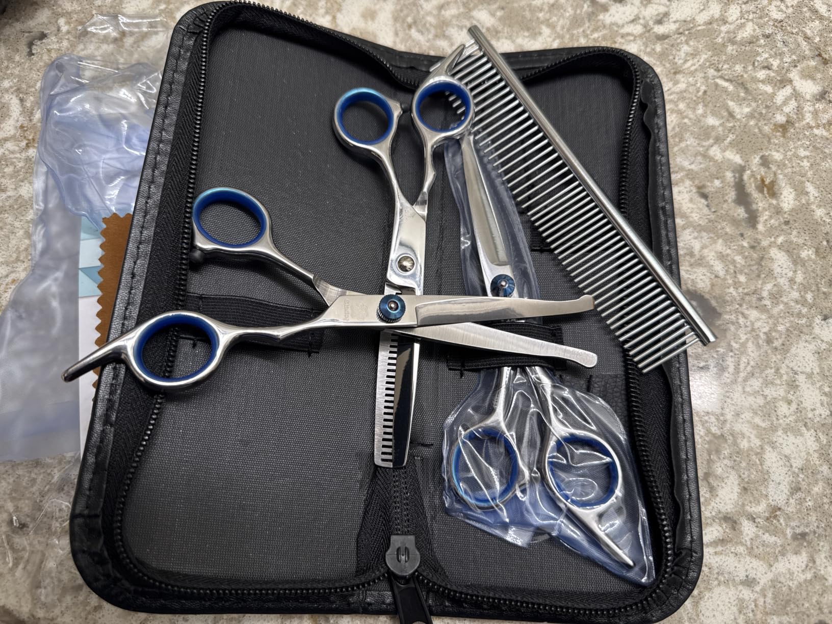 GLADOG Professional 5 in 1 Dog Grooming Scissors Set with Safety Round Tips, Sharp and Heavy-duty Pet Grooming Shears for Cats customer photo 2