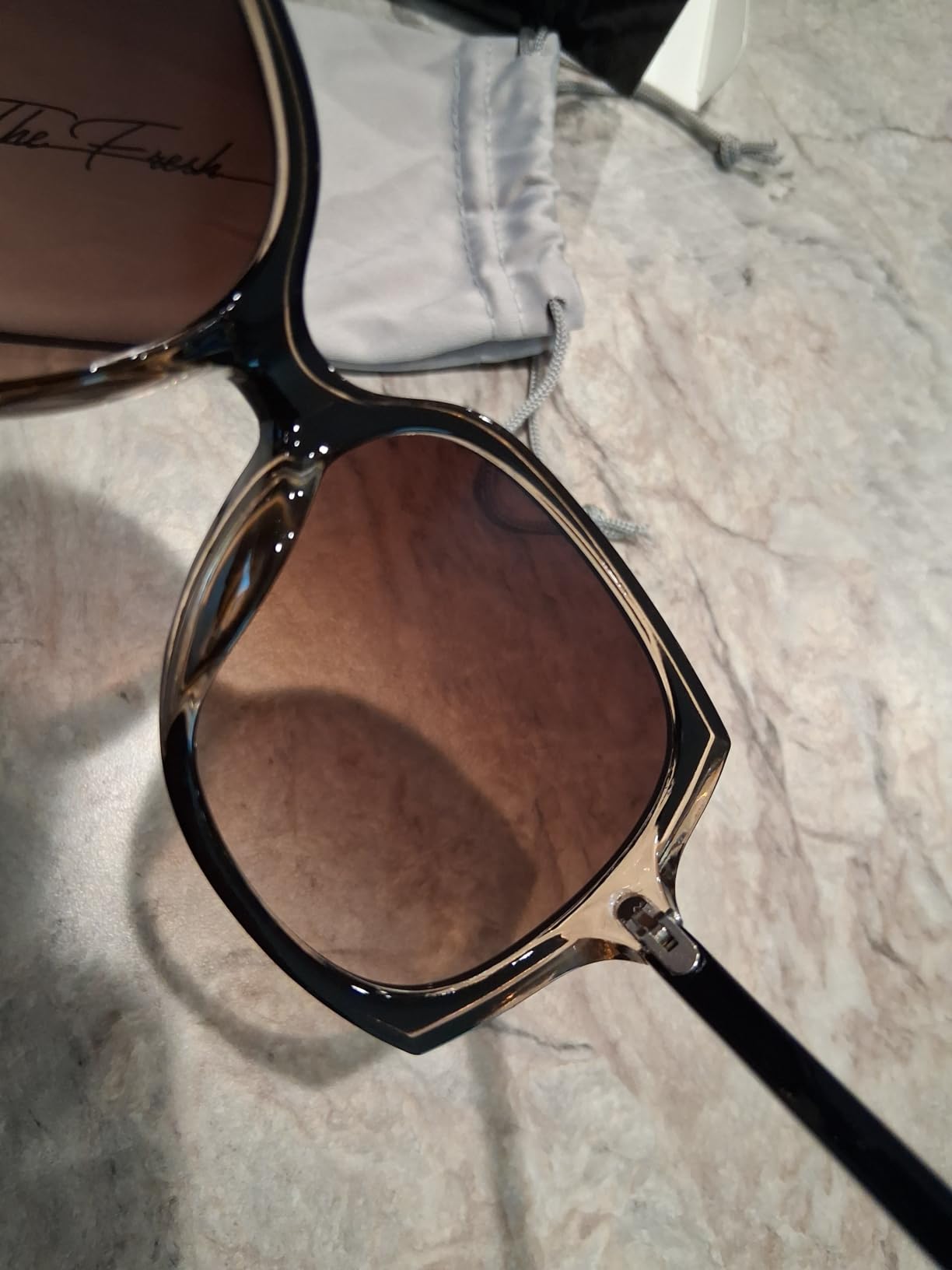 The Fresh Women's Oversized Square Jackie O Cat Eye Hybrid Butterfly Fashion Sunglasses - Exquisite Packaging customer photo 1
