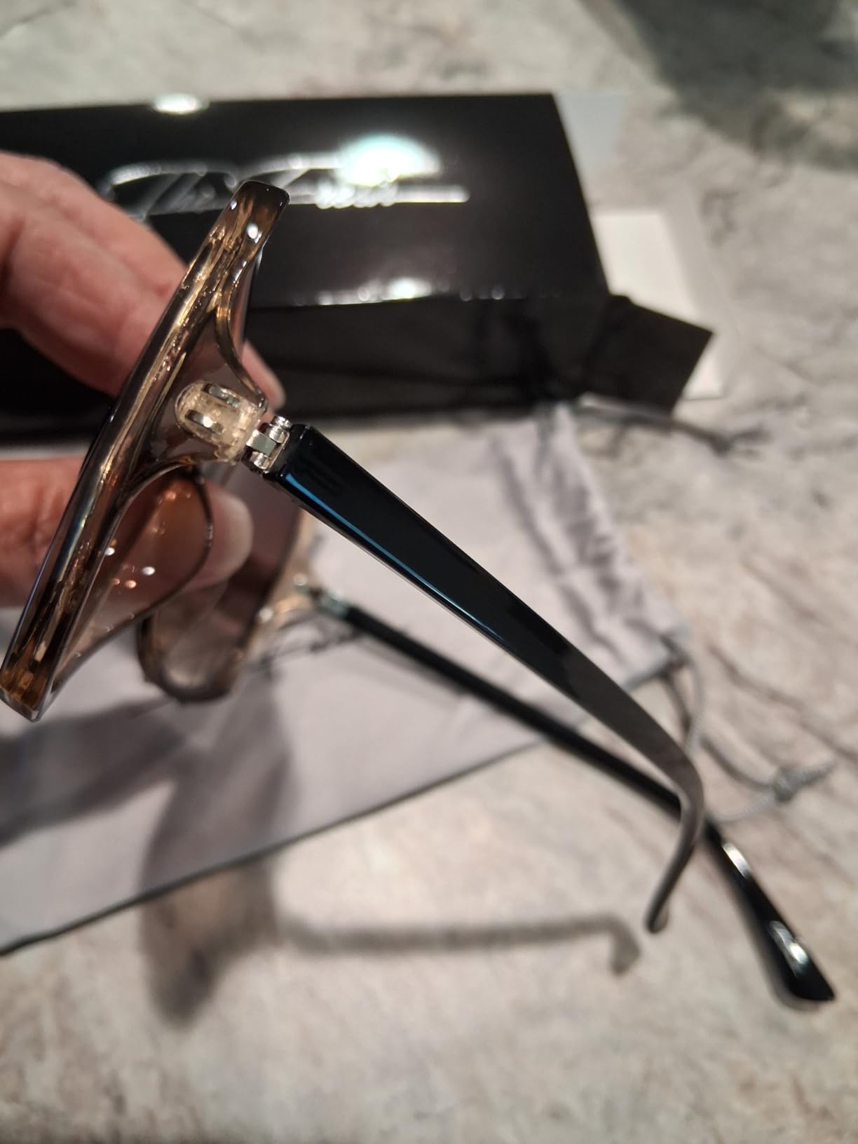 The Fresh Women's Oversized Square Jackie O Cat Eye Hybrid Butterfly Fashion Sunglasses - Exquisite Packaging customer photo 2