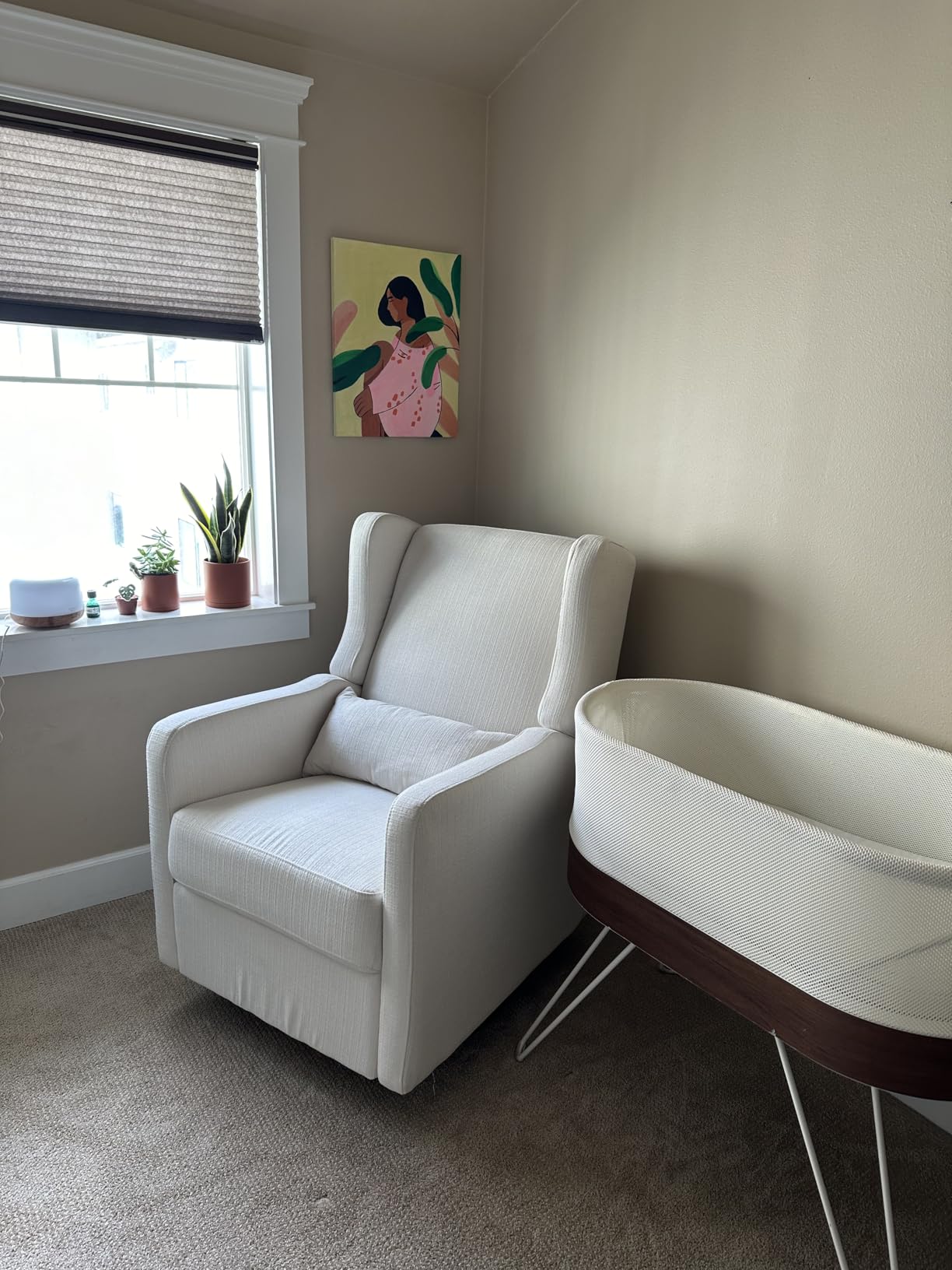 Carter's by DaVinci Arlo Recliner, Cozy Cream | Glider Recliner Nursery Chair w/ 360° Swivel - GREENGUARD Gold & FSC Certified Glider Rocking Chair customer photo 1