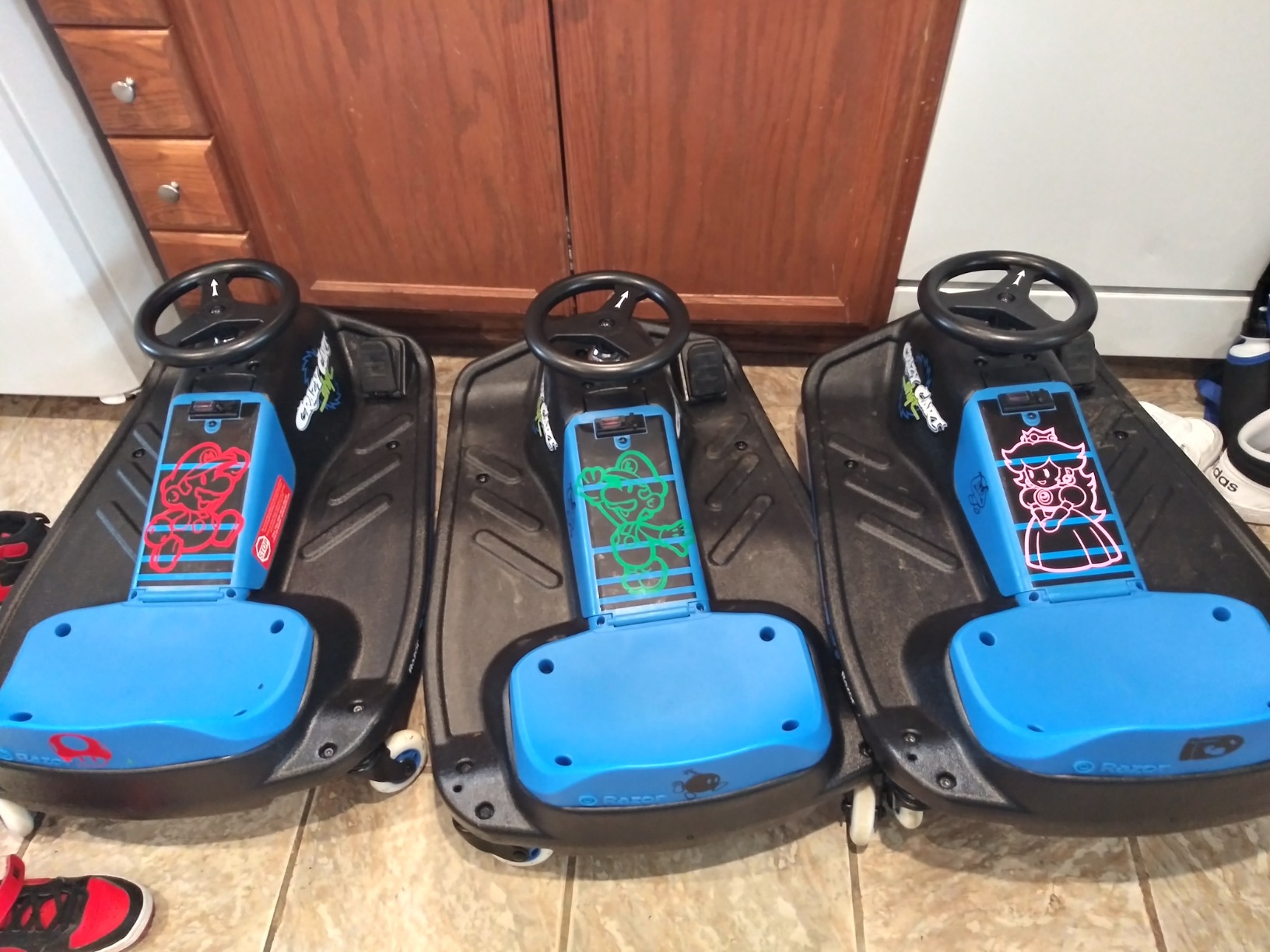 Razor Crazy Cart Shift Electric Go Kart for Kids Ages 6+ - 12V Drifting System, High/Low Speed Switch, Simplified Drifting, Riders up to 120 lbs customer photo 2