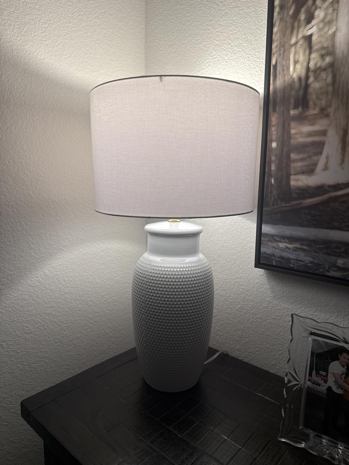 SAFAVIEH Lighting Collection Norsi Modern Contemporary Ivory Ceramic 27-inch Bedroom Living Room Home Office Desk Nightstand Table Lamp (LED Bulb Included) customer photo 2