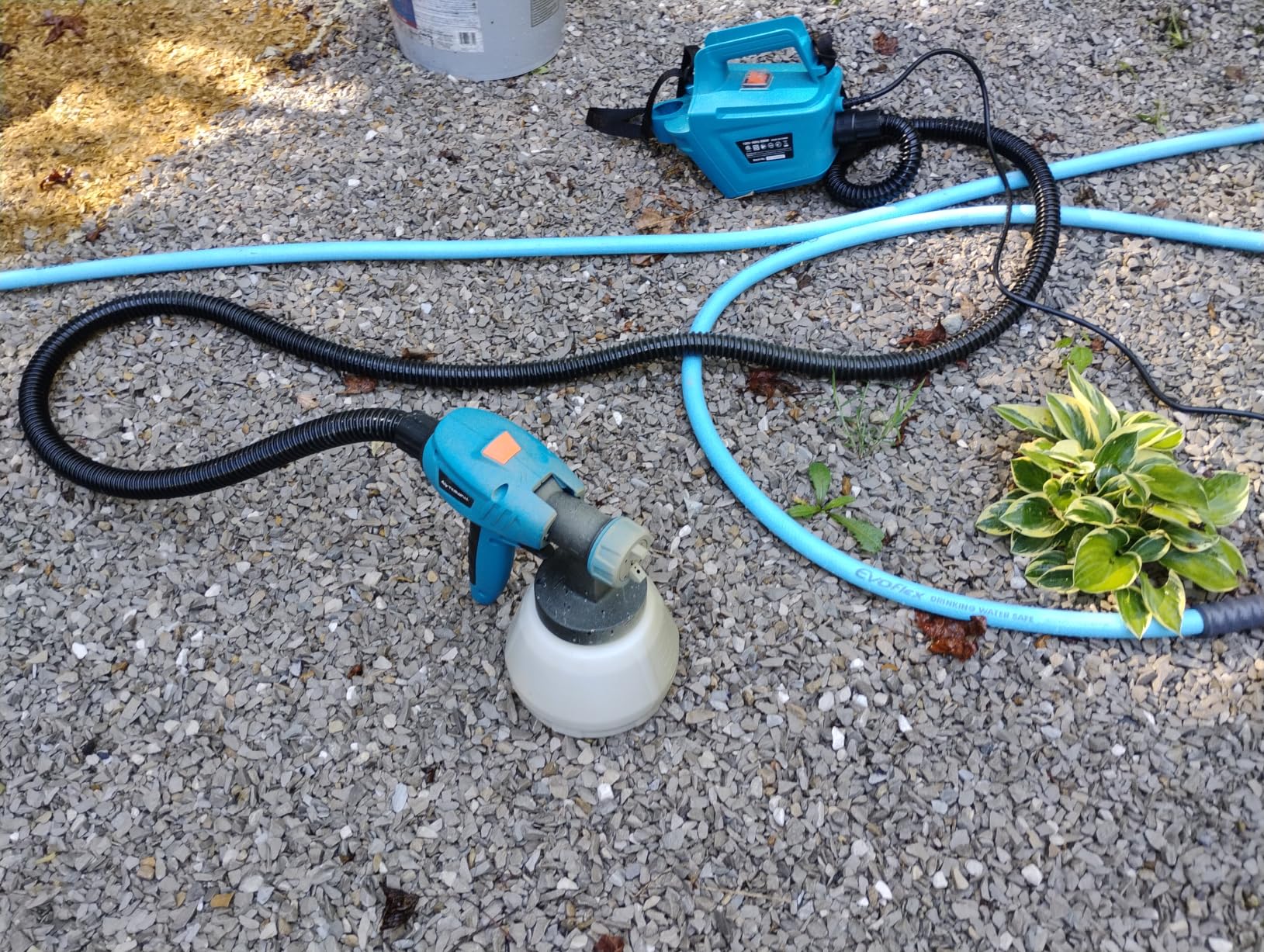Tilswall Paint Sprayer, 800W HVLP 1200ML/Min Electric Spray Paint Gun with 2.5M Air Hose, 1300ML Detachable Container, 3 Nozzle Sizes & 3 Patterns, High Power Painter for Furniture, Cabinet, Fence customer photo 1