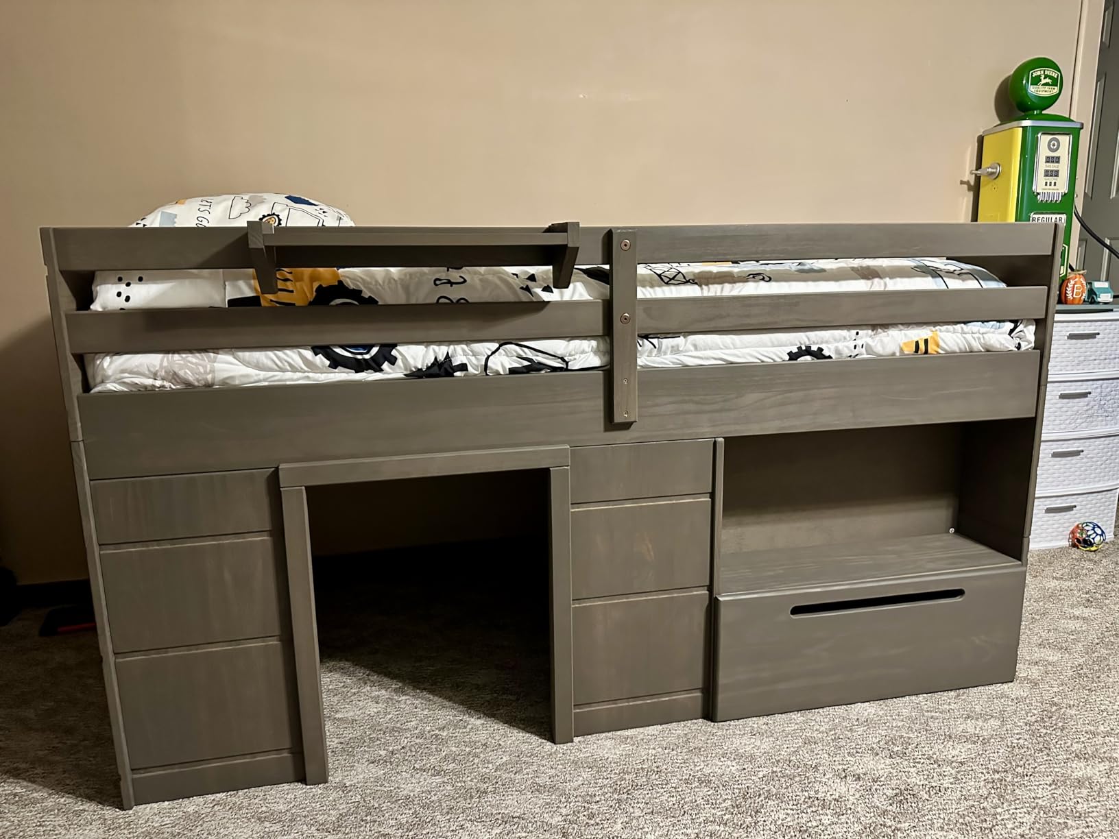 Max & Lily Loft Bed Twin Size, Solid Wood Low Loft Bed with Storage Drawer and Ladder, Modern Farmhouse Loft Bed for Kids, Barnwood Brown customer photo 2