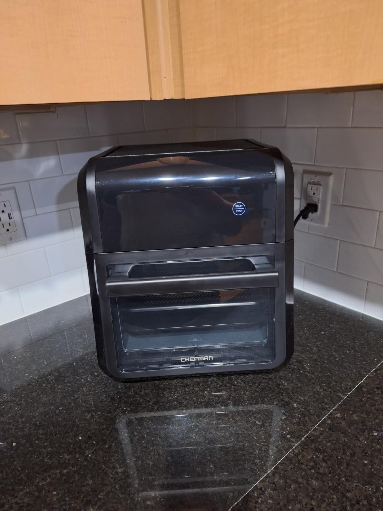 CHEFMAN Multifunctional Digital Air Fryer+ Rotisserie, Dehydrator, Convection Oven, 17 Touch Screen Presets, XL 10L Family Size, Auto Shutoff, Large Easy-View Window, Black customer photo 2