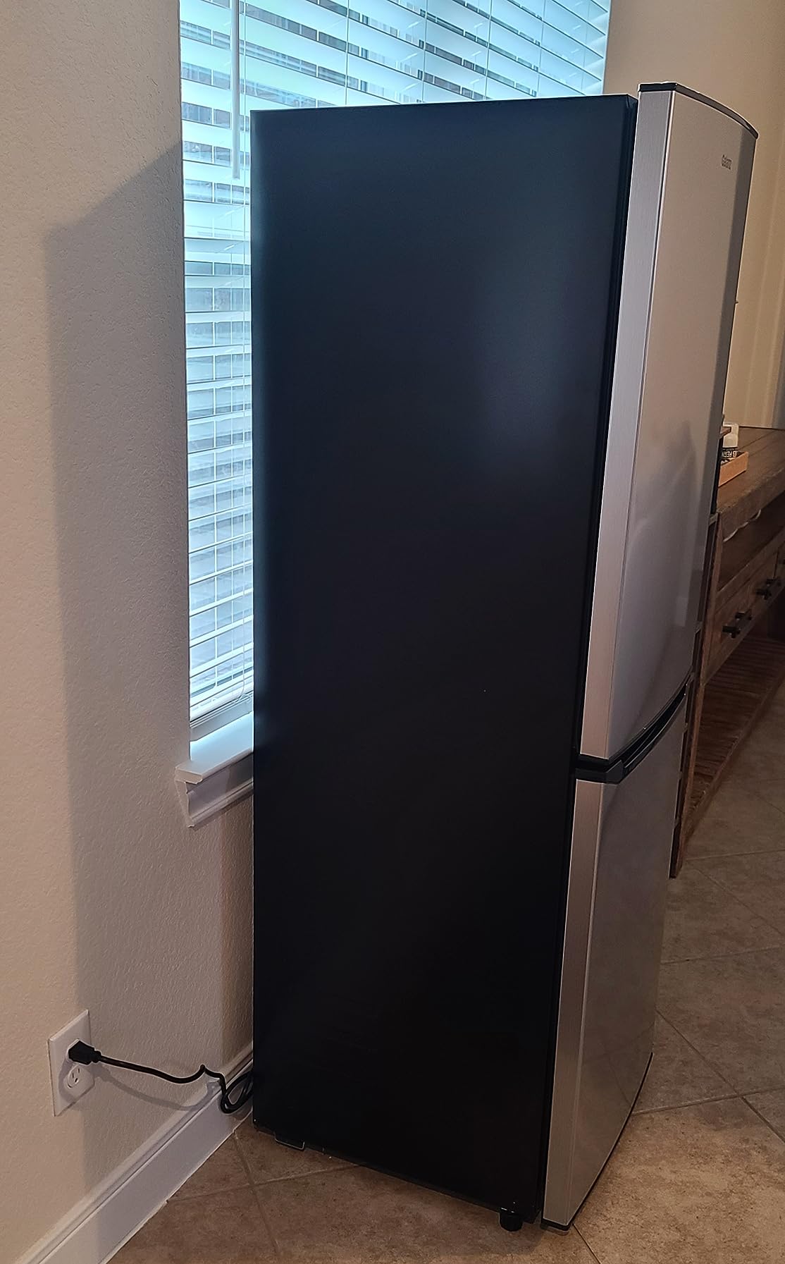 Galanz GLR12TS5F Refrigerator, Dual Door Fridge, Adjustable Electrical Thermostat Control with Top Mount Freezer Compartment, 12.0 Cu.Ft, Stainless Steel customer photo 1