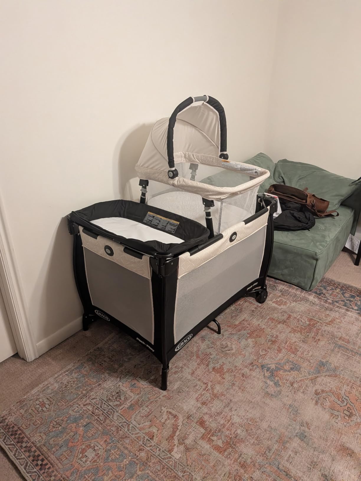Graco Pack 'n Play Close2Baby Bassinet Playard, Features Portable Bassinet Diaper Changer and More, Derby customer photo 1