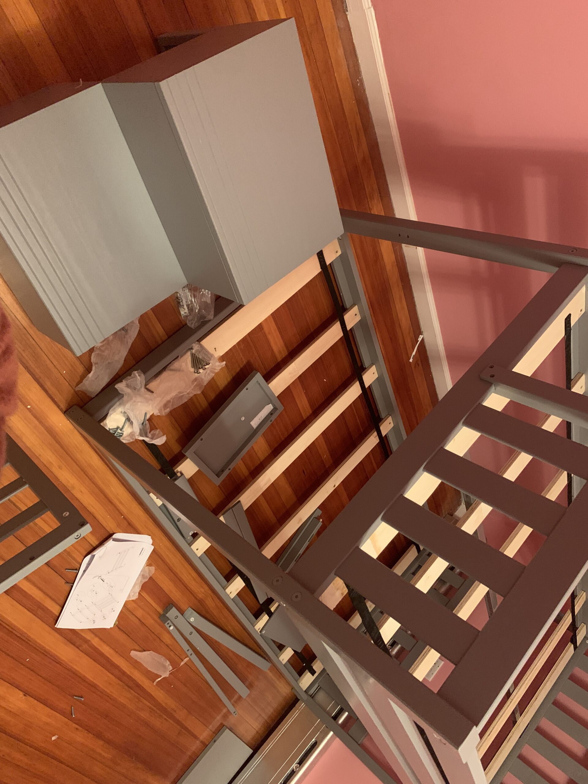 Max & Lily Low Bunk Bed, Twin-Over-Twin Bed Frame For Kids With Stairs, White customer photo 2