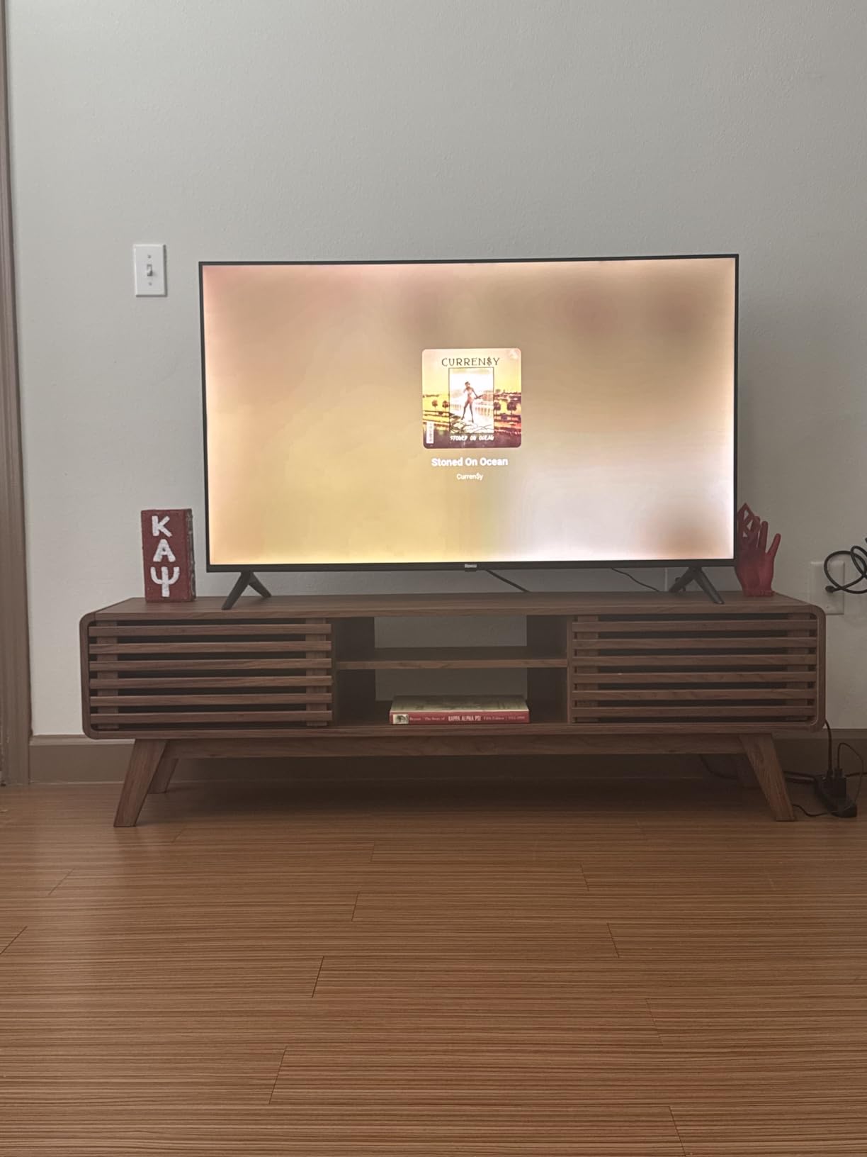 mopio Ensley TV Stand, Mid Century Modern for 55/60/65 inch TV, Farmhouse TV Stand, Entertainment Center with Storage, TV and Media Console for Living Room (Walnut, 59 inch Low) customer photo 2