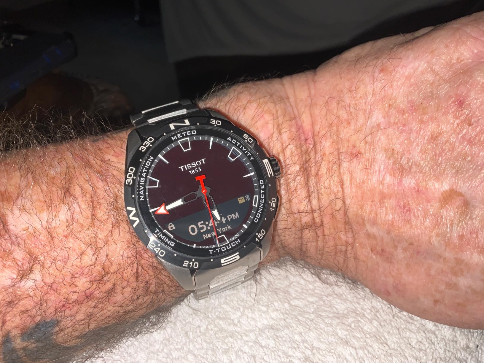 Unisex T-Touch Connect Solar Antimagnetic Titanium Case Swiss Tactile Quartz Watch with Strap, Grey customer photo 1