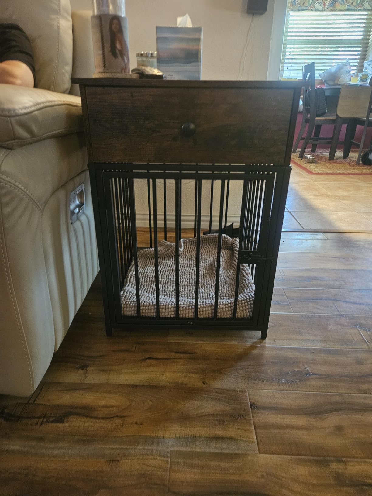 HOOBRO Dog Crate Furniture, Wooden Dog House, Decorative Dog Kennel with Drawer, Indoor Pet Crate End Table for Small Dog, Steel-Tube Puppy Cage, Chew-Proof, Rustic Brown and Black BF01GW03 customer photo 1