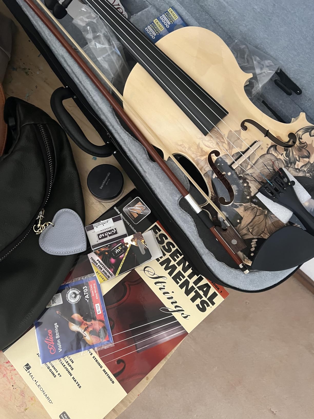 Aliyes Electric/Acoustic Violin Set for Beginners Special Designed Gift for Beginner with Hard Case, Bow, Extra Strings (4/4/Full-size) customer photo 1