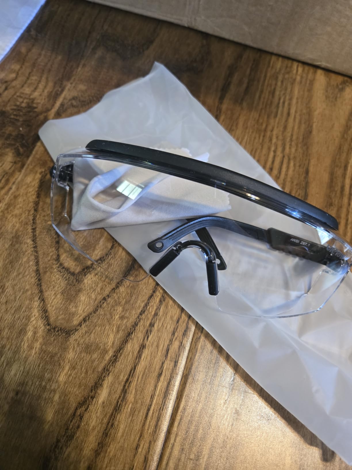 UKNOW Safety Goggles Over Glasses, Anti Fog Safety Glasses with Clear Wraparound Lens, ANSI Z87.1 Protective Eyewear customer photo 1