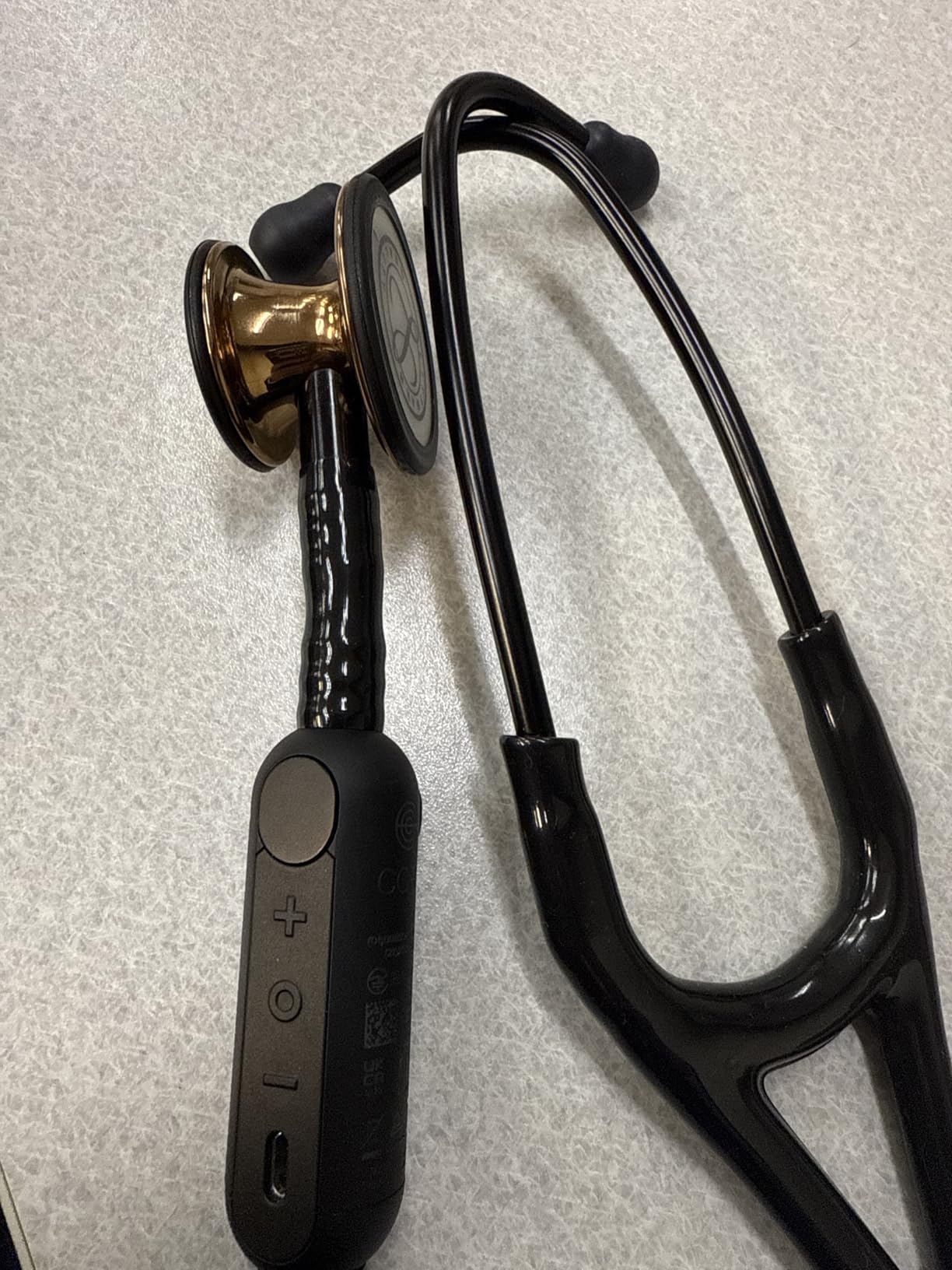 3M Littmann CORE Digital Stethoscope, 8870, Up To 40x Amplification, Active Noise Cancellation, In-App Sound Wave Visualization, High Polish Copper Chestpiece customer photo 1