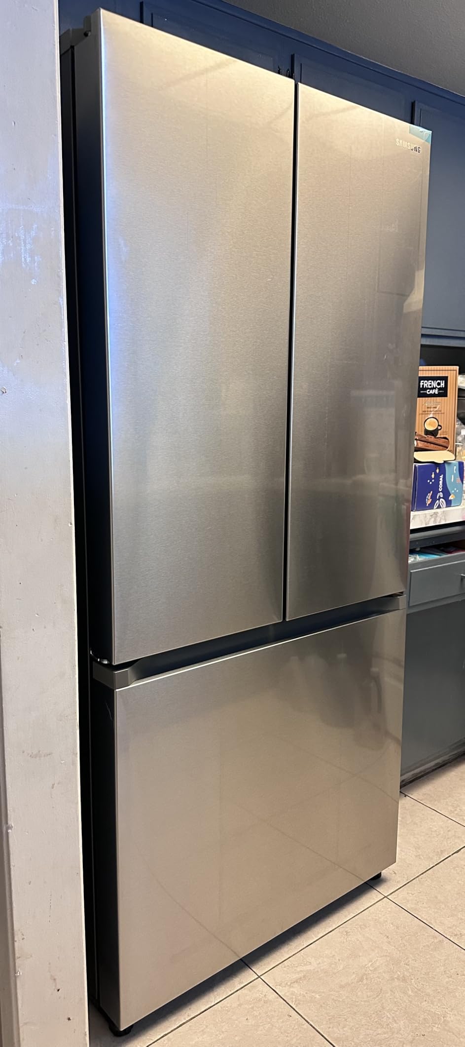 Samsung 17.5 cu. ft. Smart Counter Depth 3-Door French Door Refrigerator, Stainless Steel, RF18A5101SR/AA customer photo 2
