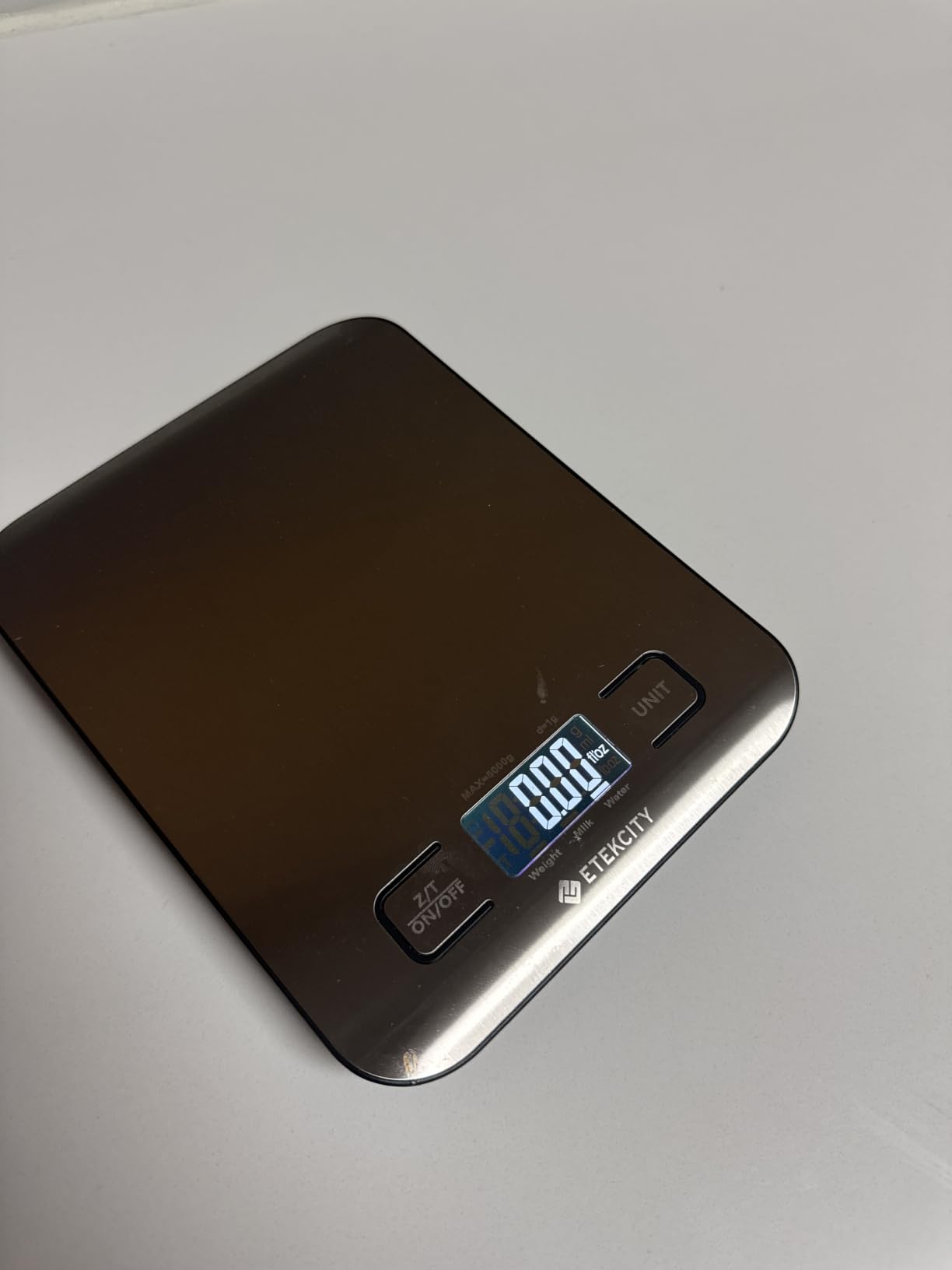 Etekcity 22lb Food Kitchen Scale, USB Rechargeable, IPX6 Waterproof customer photo 2