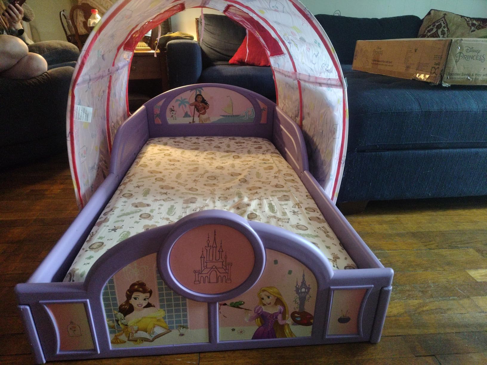 Delta Children - Disney Minnie Mouse Plastic Sleep and Play Toddler Bed with Tent, Pink customer photo 1
