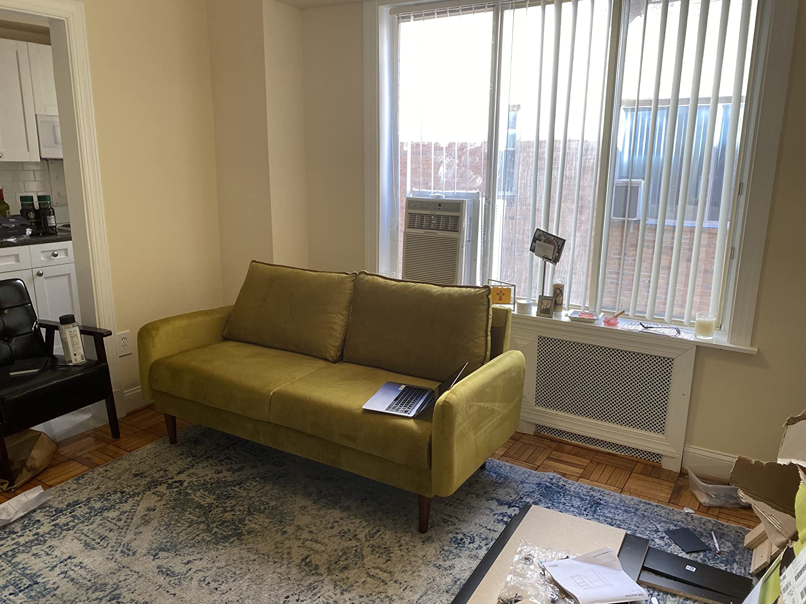 INSTORY Velvet Sofa Mid-Century Modern Couch with Wooden Legs for Living Room - Grey customer photo 1