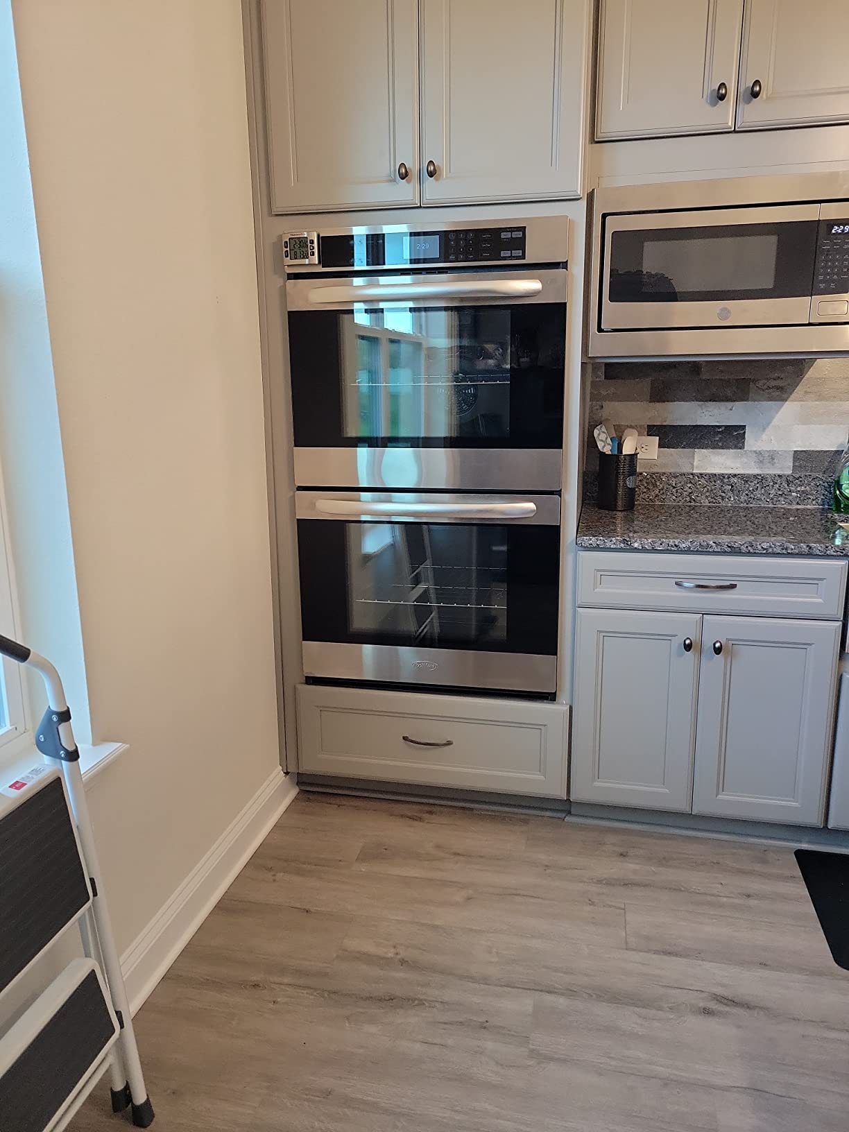 KoolMore 30-Inch Electric Double Wall Oven with Quiet, Rapid Convection Cooking, 7 Cook and Baking Modes, Dual Large Capacity Ovens, Stainless-Steel Unit, Self-Cleaning (KM-WO30D-SS) customer photo 2