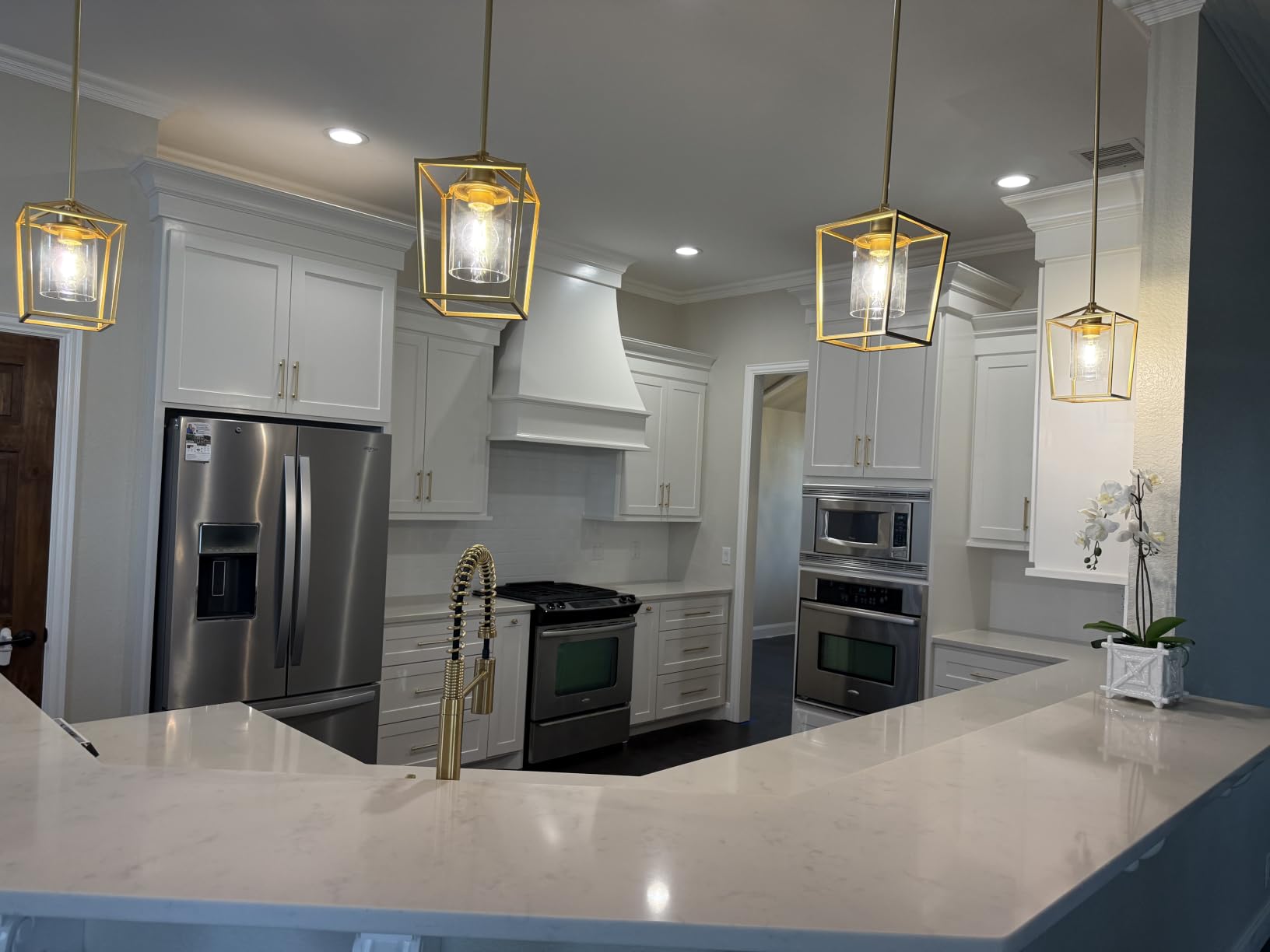 Black Pendant Lights Kitchen Island, 1-Light Farmhouse Kitchen Pendant Lighting Over Island, Metal Cage Island Hanging Lights for Kitchen, Dining Room, Entryway, Hallway, Foyer customer photo 2