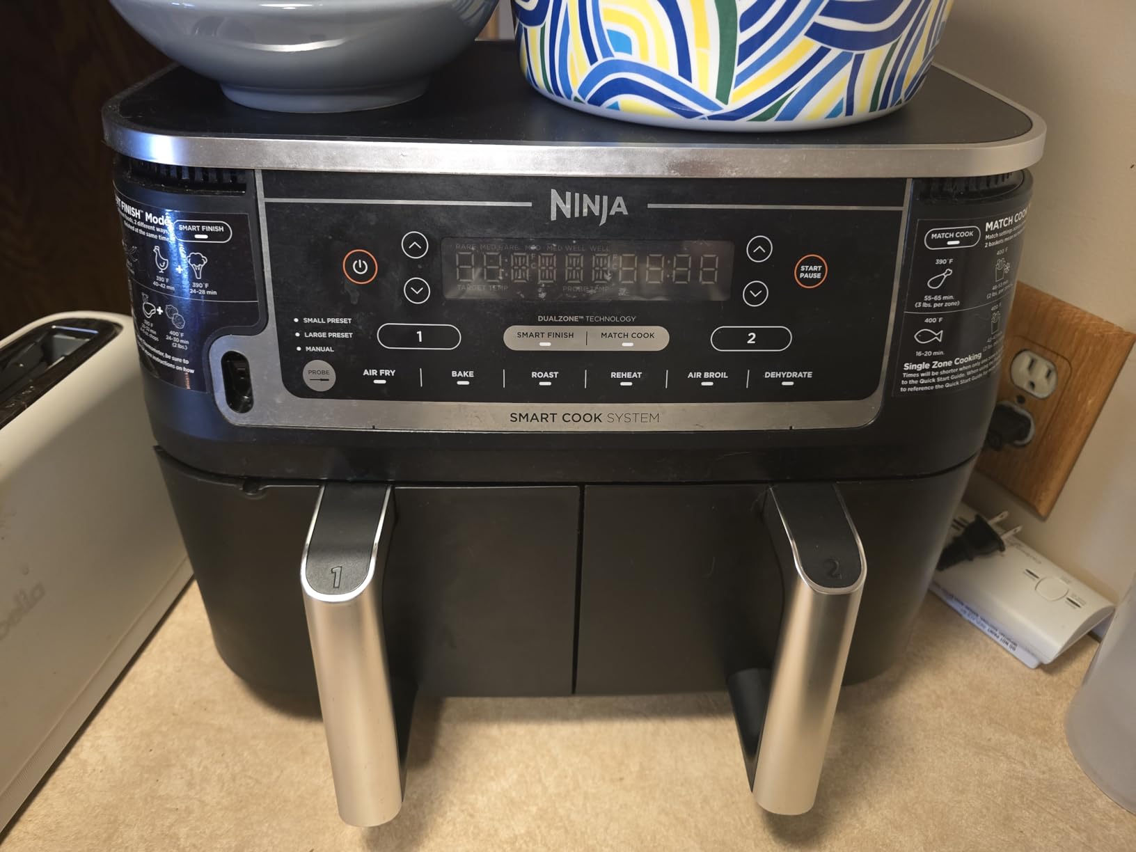 Ninja DZ550 Foodi 10 Quart 6-in-1 DualZone Smart XL Air Fryer with 2 Baskets, Smart Cook Thermometer customer photo 1