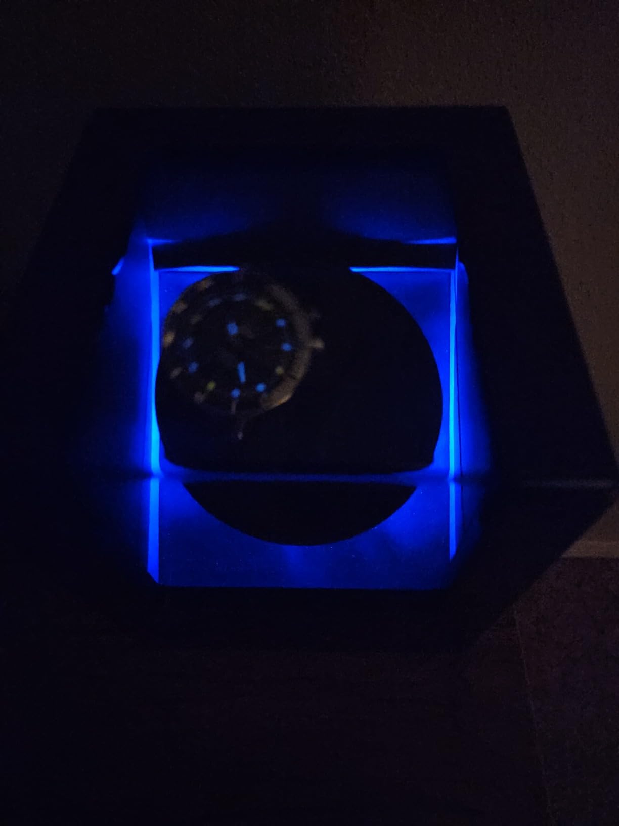 Watch Winder for Automatic Watches Double with Super Quiet Motor Flexible Watch Pillows LED Backlight Wooden 5 Modes Battery or Type-C Adapter customer photo 2