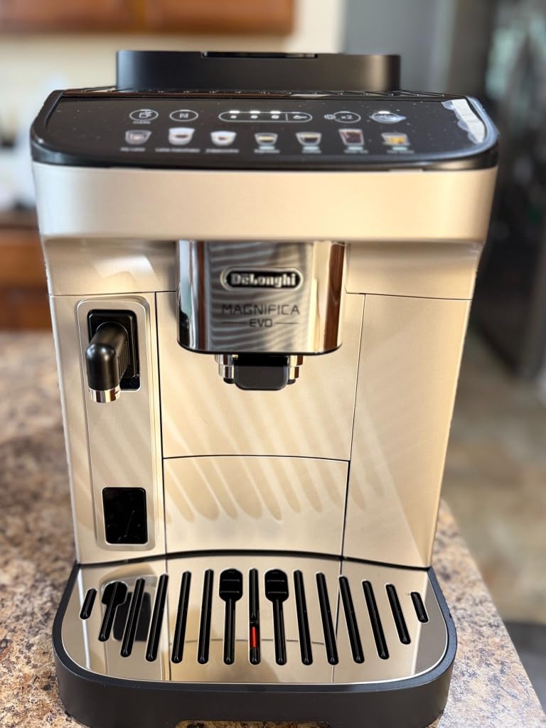 De'Longhi Magnifica Evo Automatic Espresso & Coffee Machine with Auto Milk Frother, Built-in Grinder & Auto-Clean Function - For Latte, Cappuccino, Americano, Iced Coffee, ECAM29084SB, Silver customer photo 1